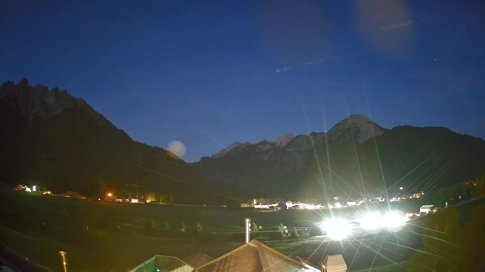 Webcam Toblach Dolomites – View from Hotel Rosengarten