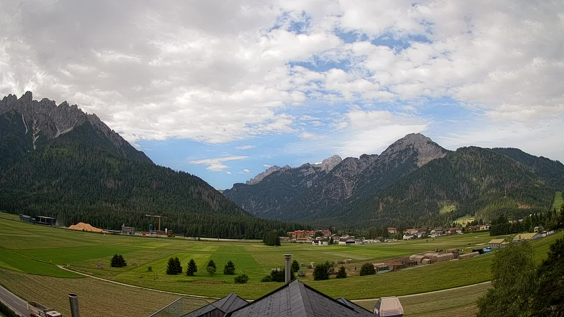 Webcam Toblach Dolomiten – Blick vom Hotel Rosengarten