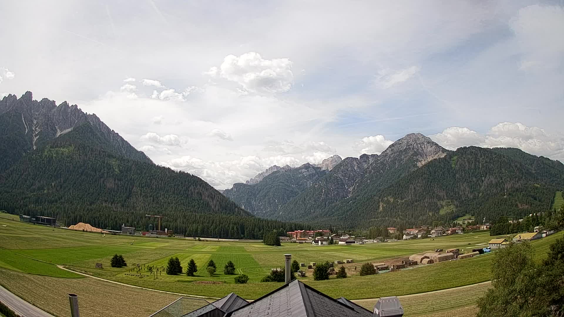 Webcam Dobbiaco Dolomiti – Vista dall’Hotel Rosengarten