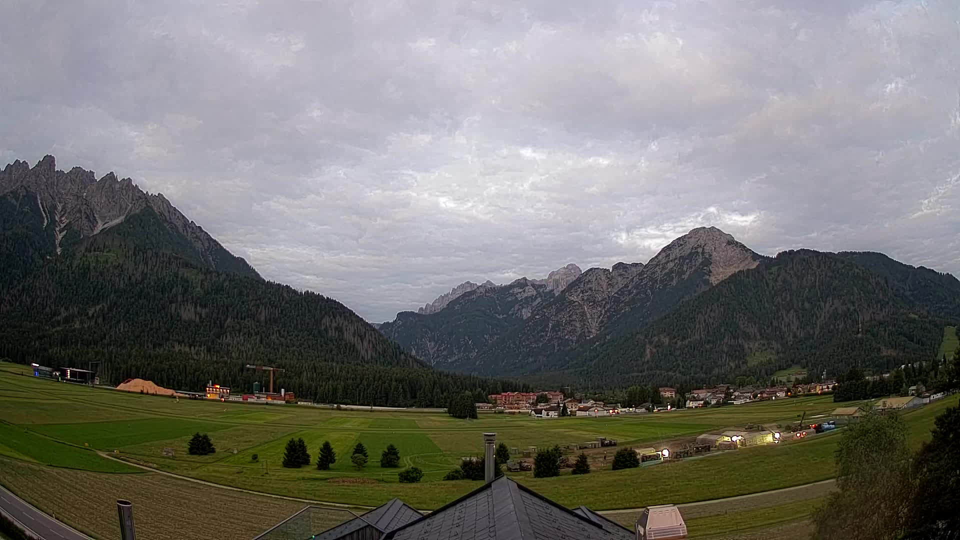 Webcam Dobbiaco Dolomiti – Vista dall’Hotel Rosengarten