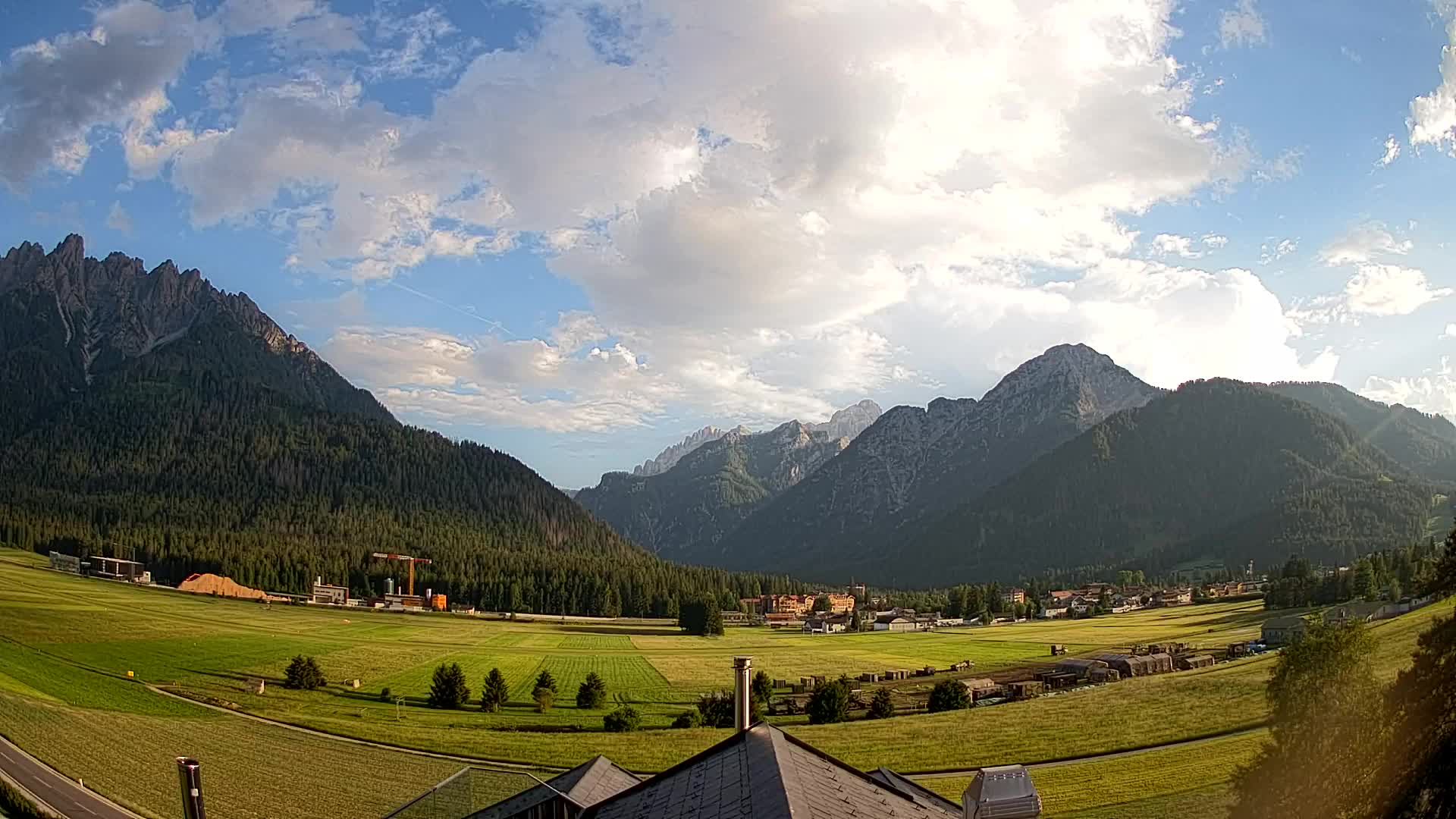 Webcam Toblach Dolomitas – Vista desde el Hotel Rosengarten