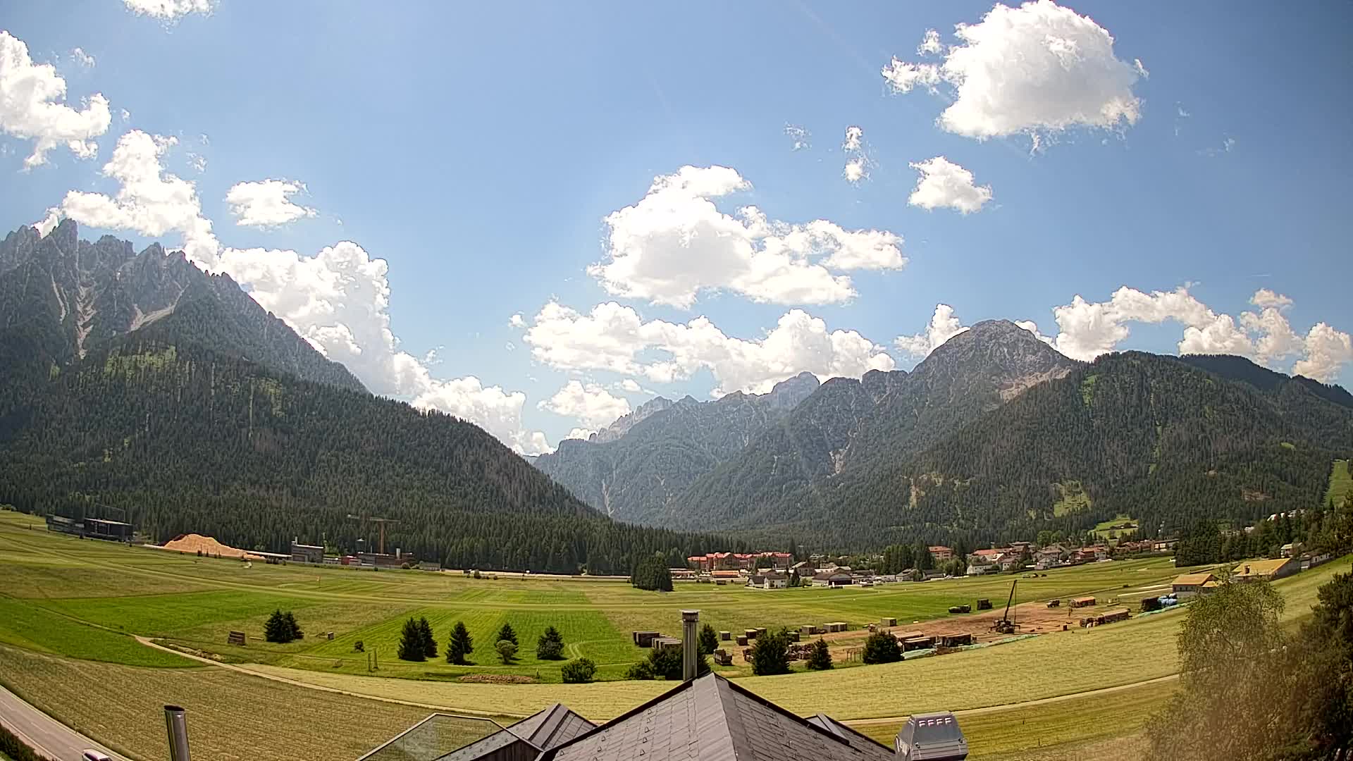 Webcam Dobbiaco Dolomiti – Vista dall’Hotel Rosengarten
