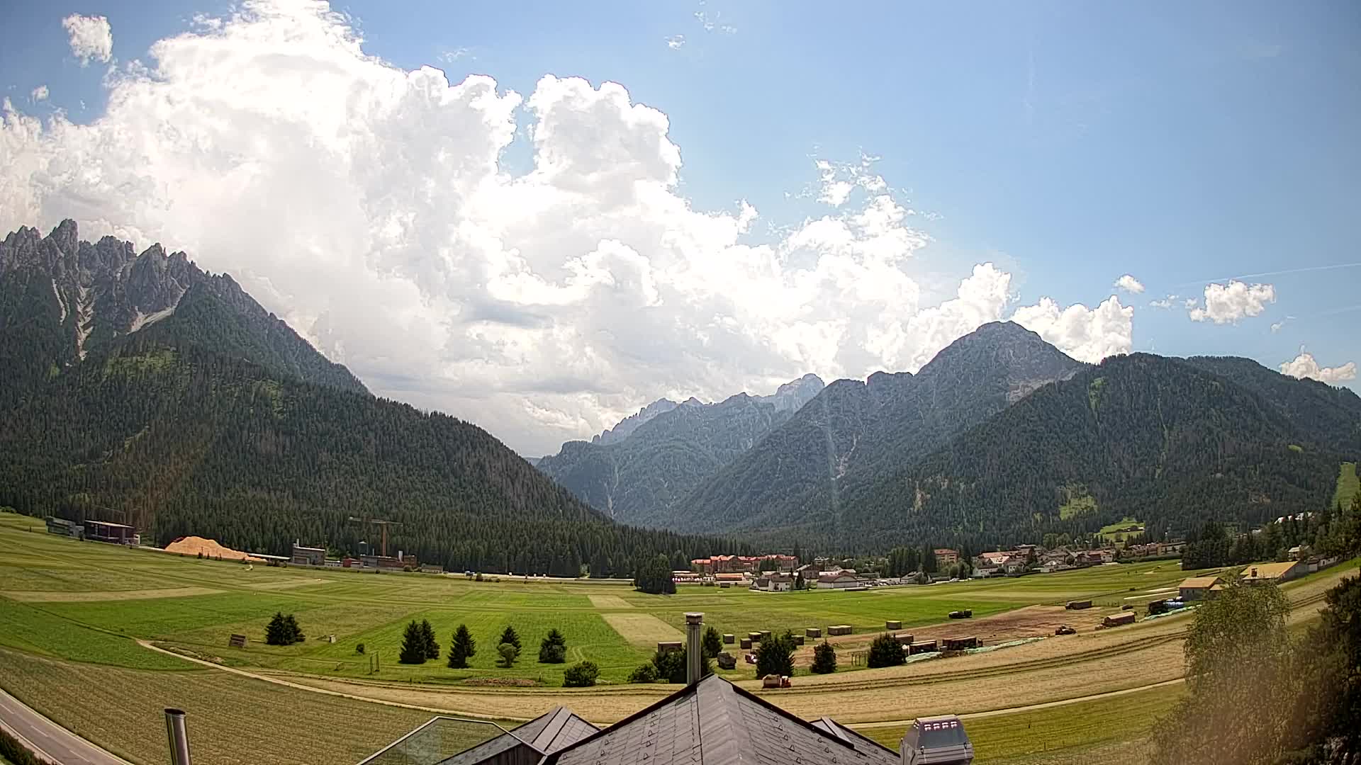 Webcam Dobbiaco Dolomiti – Vista dall’Hotel Rosengarten