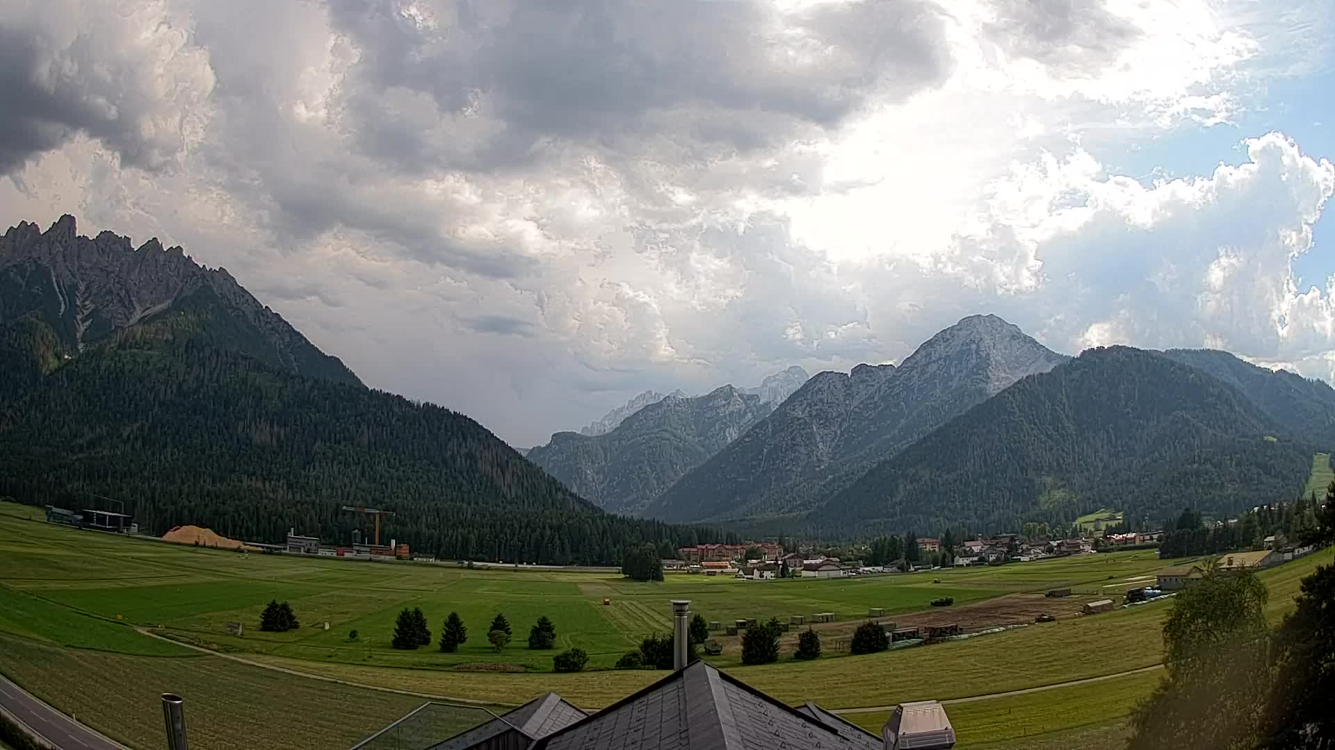 Webcam Dobbiaco Dolomiti – Vista dall’Hotel Rosengarten