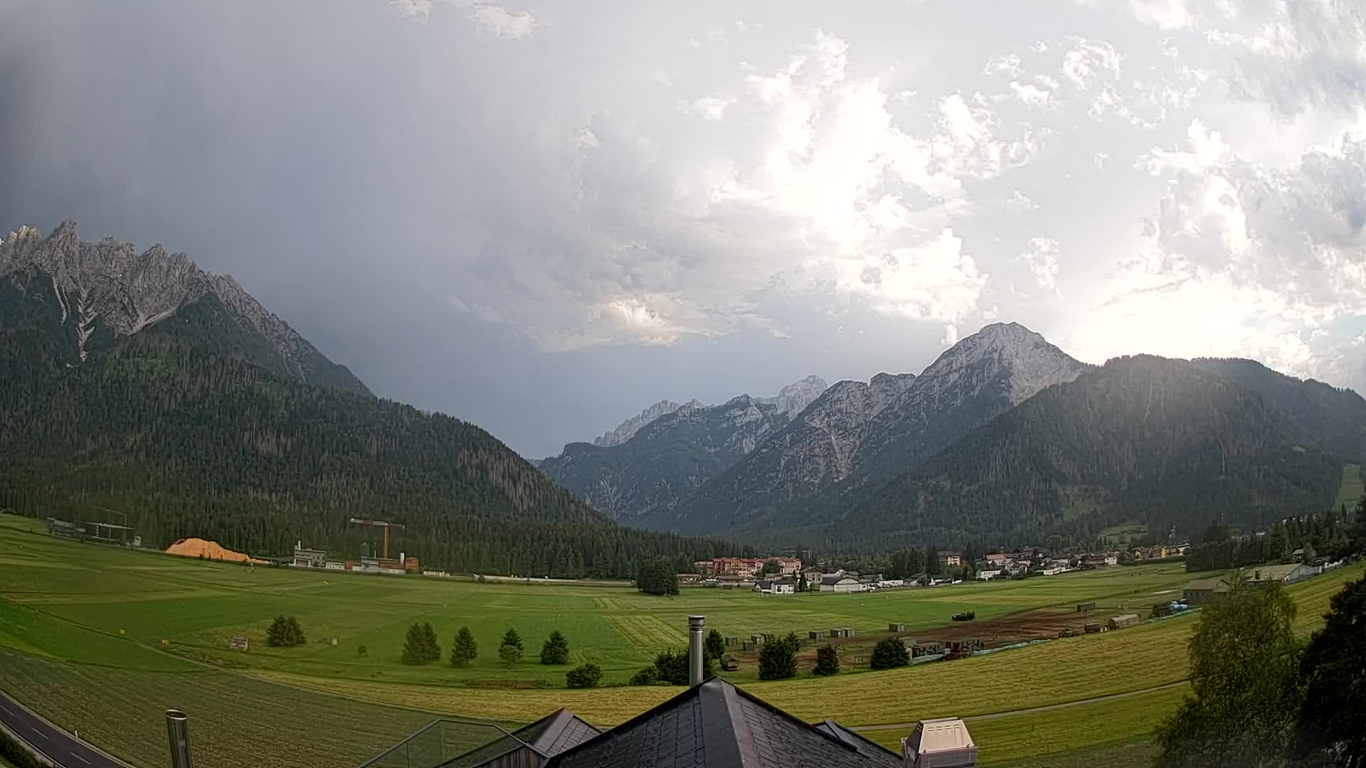 Webcam Toblach Dolomites – Vue depuis l’Hôtel Rosengarten