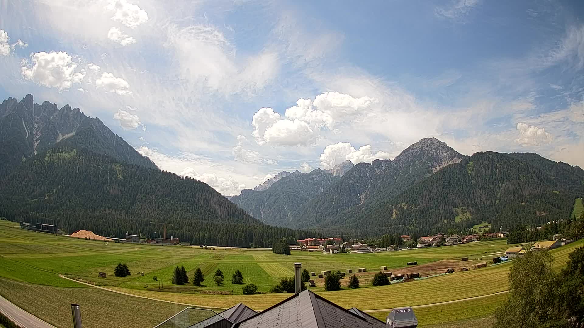 Webcam Dobbiaco Dolomiti – Vista dall’Hotel Rosengarten