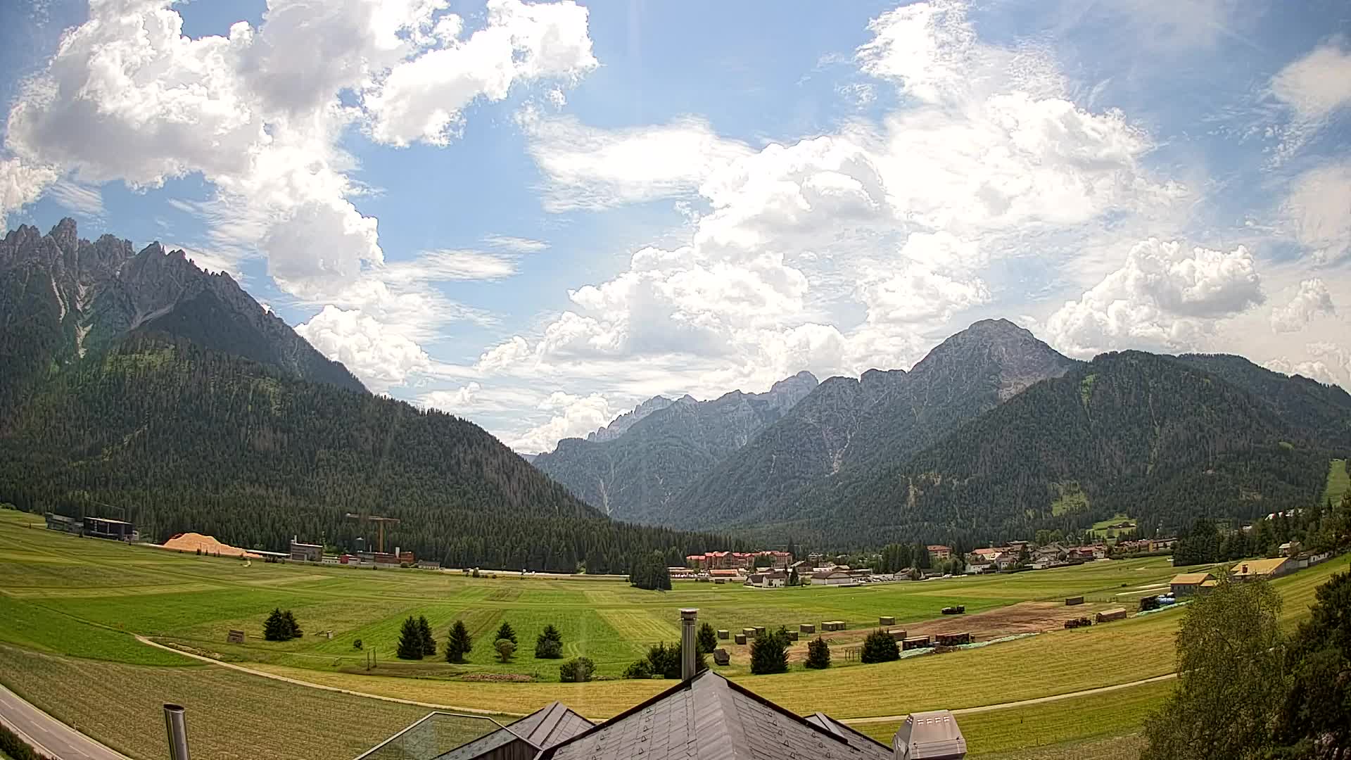 Webcam Dobbiaco Dolomiti – Vista dall’Hotel Rosengarten
