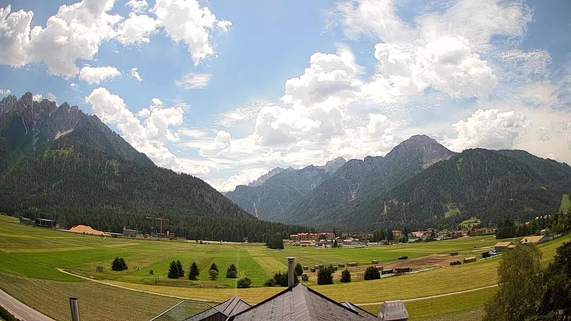 Webcam Dobbiaco Dolomiti – Vista dall’Hotel Rosengarten