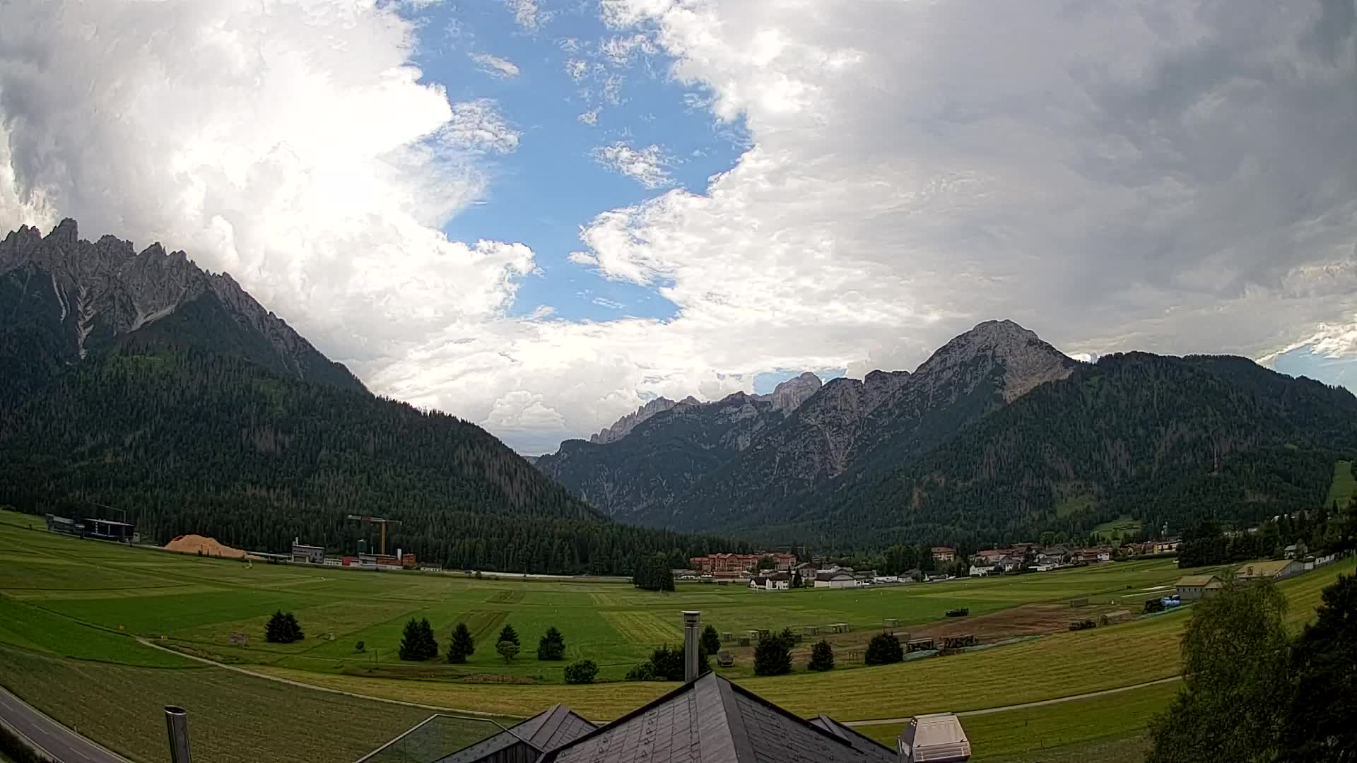 Webcam Toblach Dolomiten – Blick vom Hotel Rosengarten