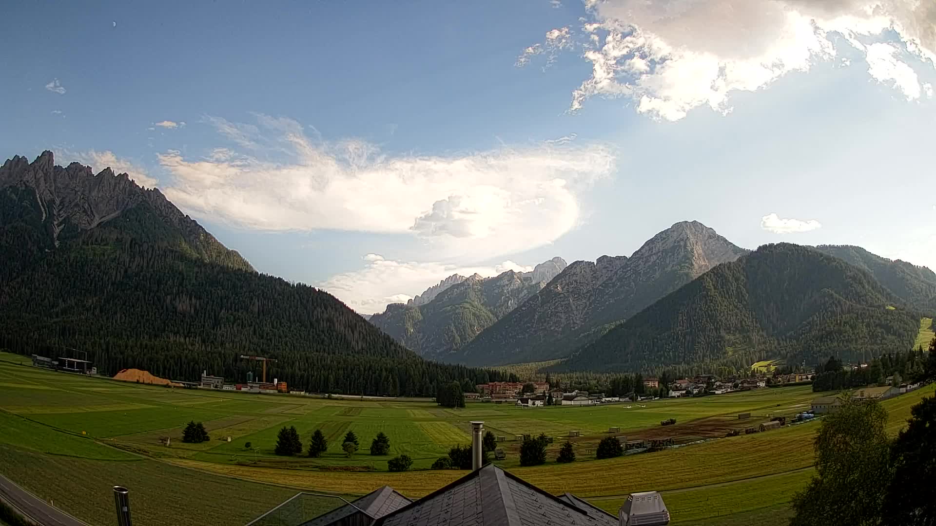 Webcam Toblach Dolomitas – Vista desde el Hotel Rosengarten