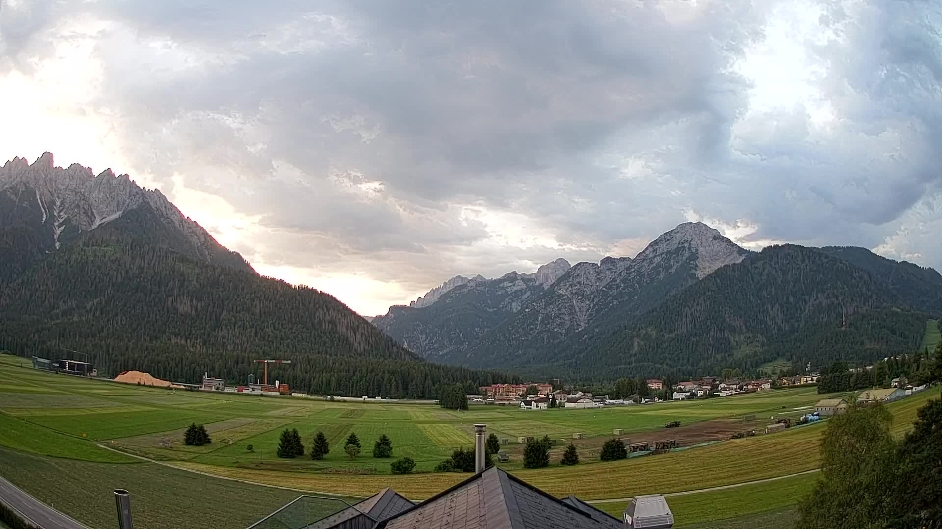 Webcam Toblach Dolomiten – Blick vom Hotel Rosengarten