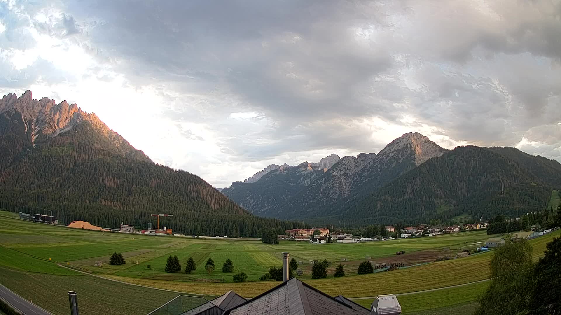Webcam Toblach Dolomiten – Blick vom Hotel Rosengarten