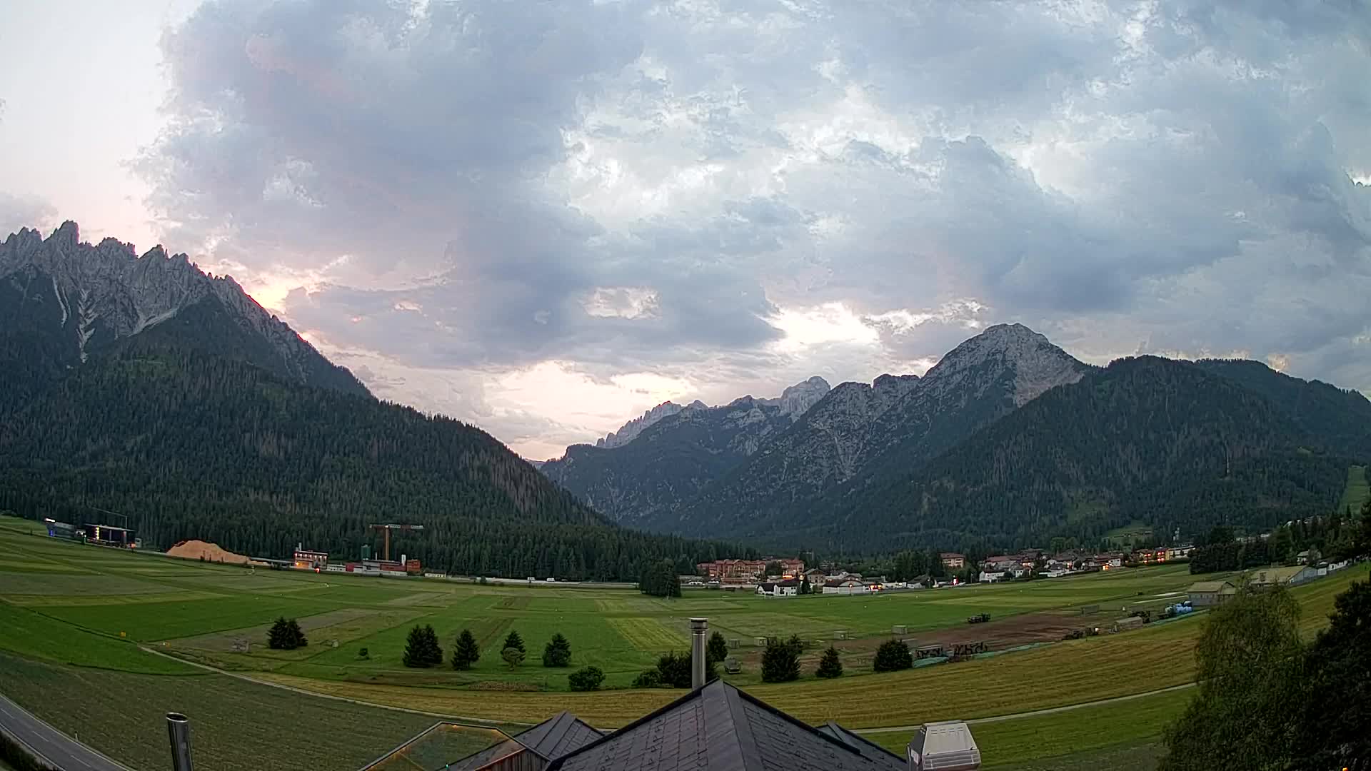 Webcam Toblach Dolomiten – Blick vom Hotel Rosengarten