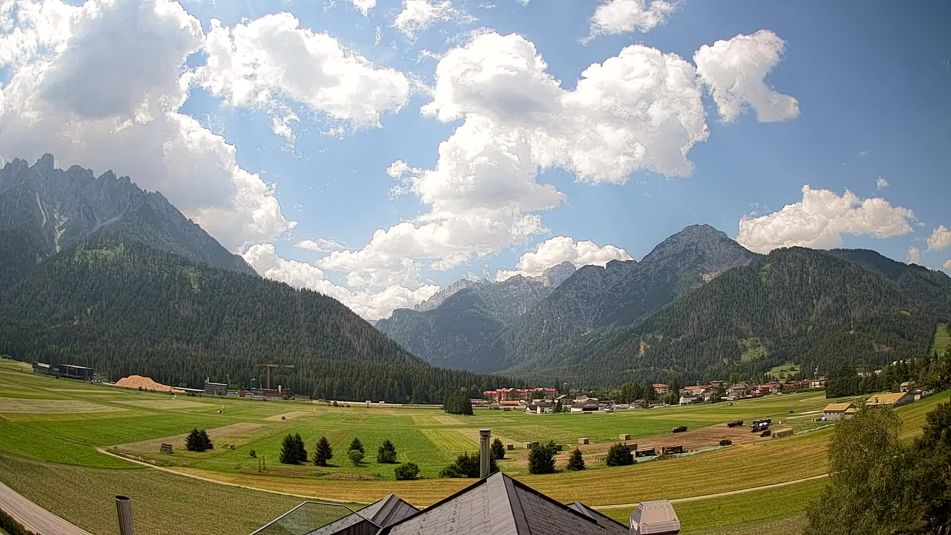 Webcam Dobbiaco Dolomiti – Vista dall’Hotel Rosengarten