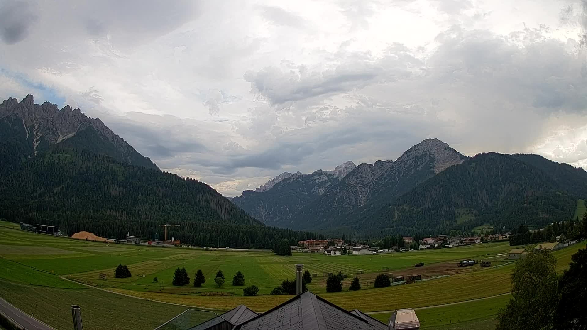 Webcam Dobbiaco Dolomiti – Vista dall’Hotel Rosengarten