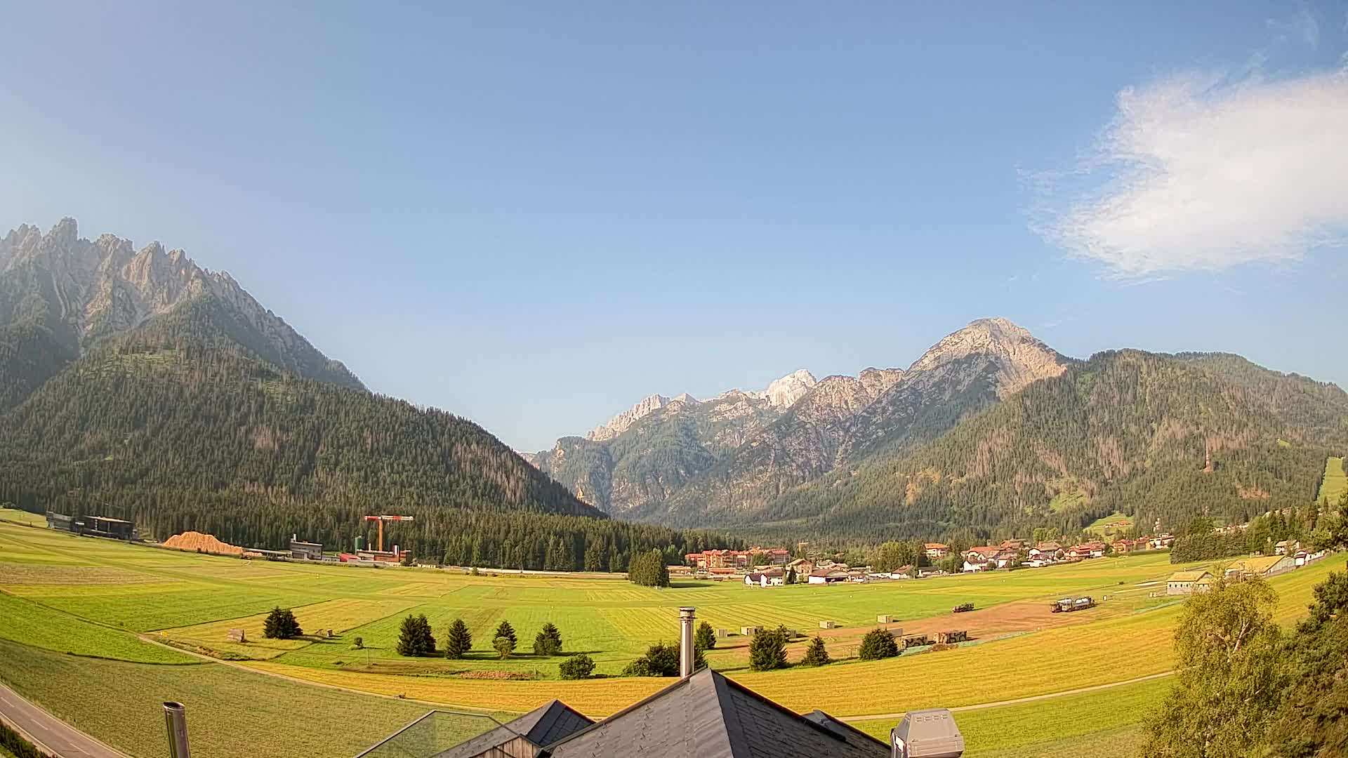 Webcam Toblach Dolomites – View from Hotel Rosengarten