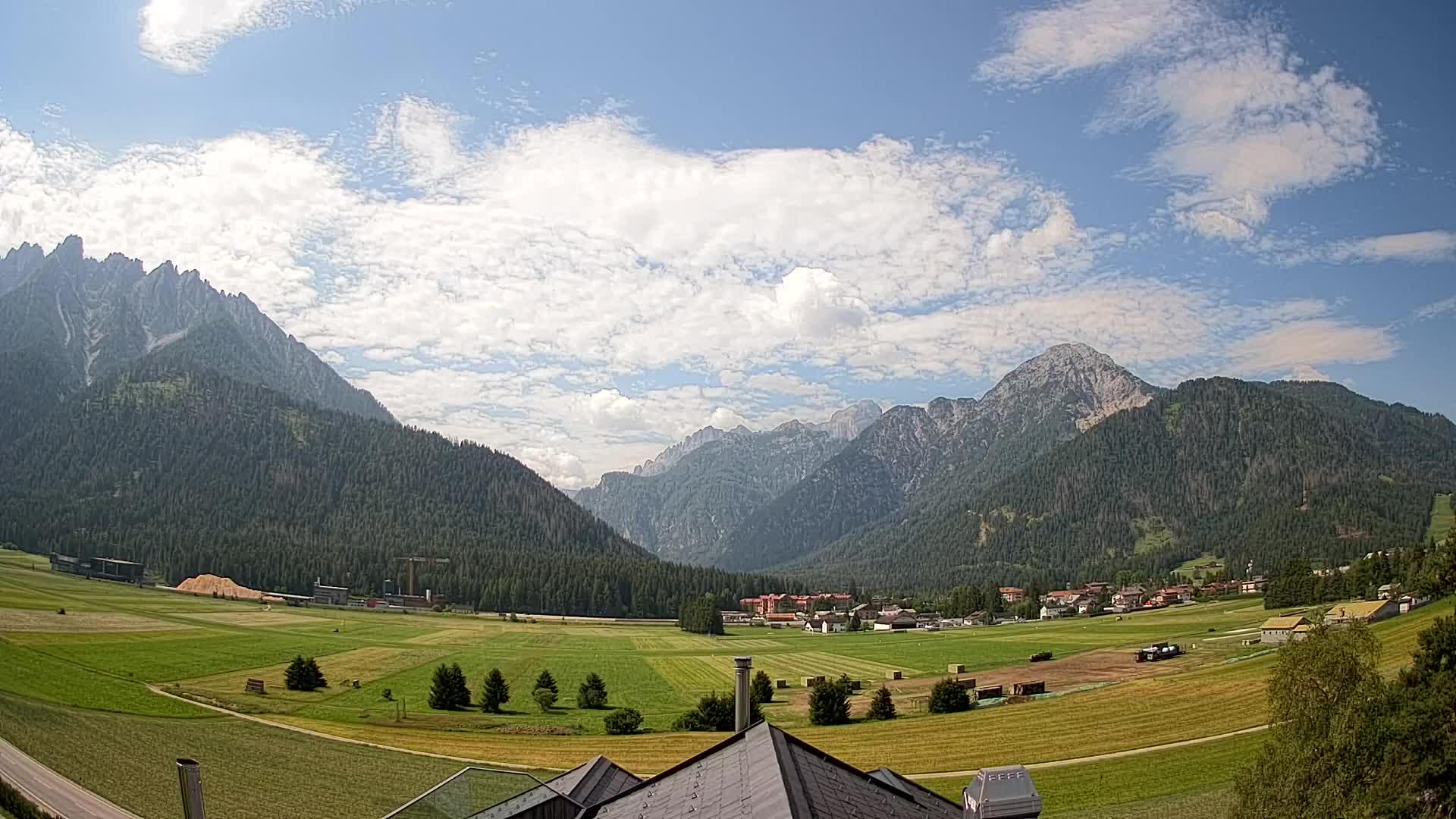 Webcam Dobbiaco Dolomiti – Vista dall’Hotel Rosengarten