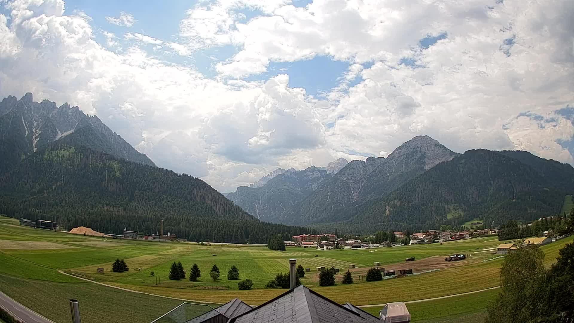 Webcam Dobbiaco Dolomiti – Vista dall’Hotel Rosengarten