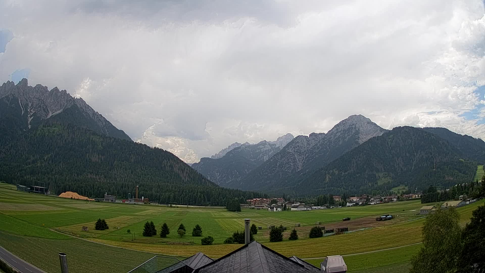 Webcam Toblach Dolomiten – Blick vom Hotel Rosengarten