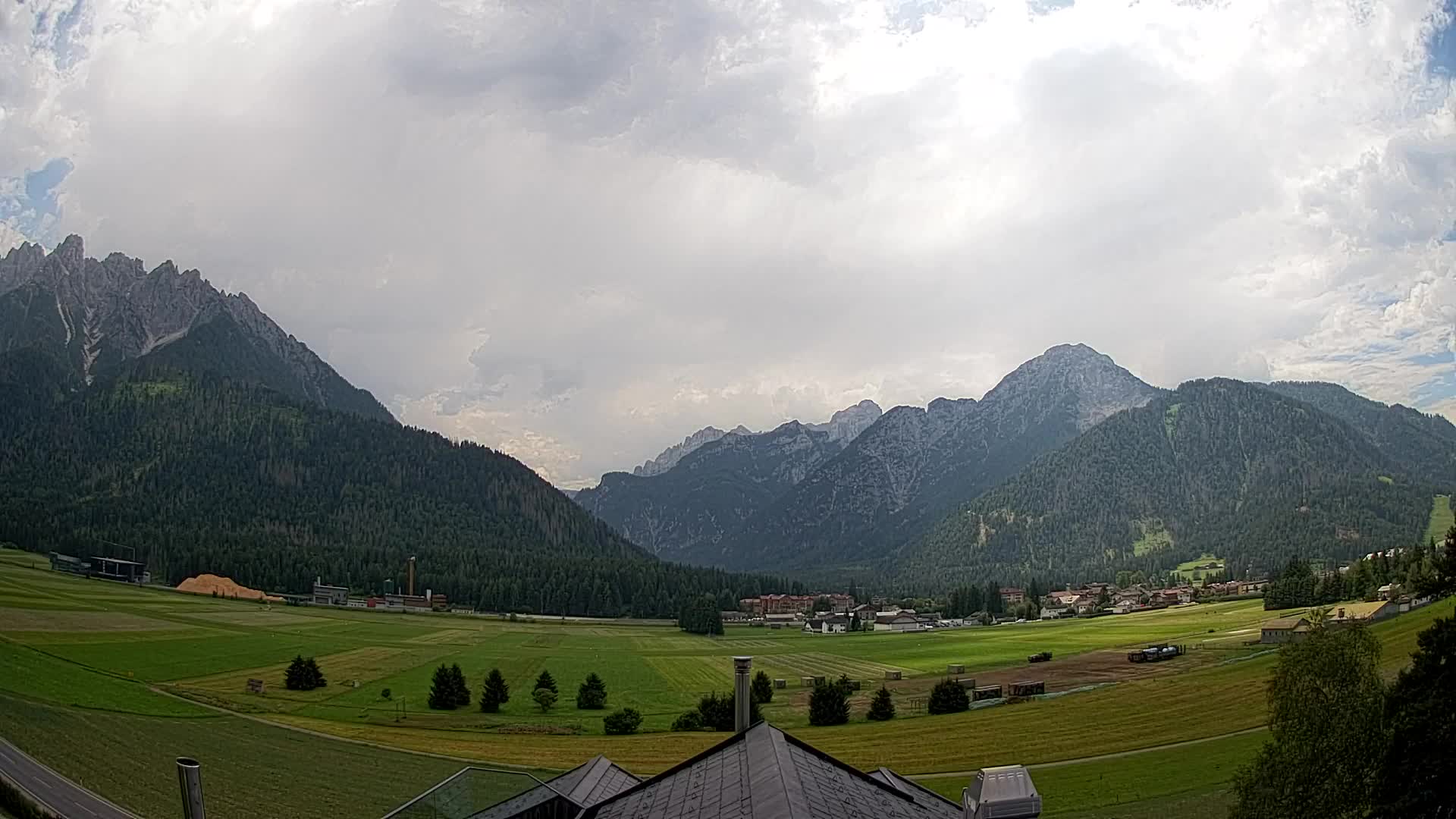 Webcam Toblach Dolomiten – Blick vom Hotel Rosengarten