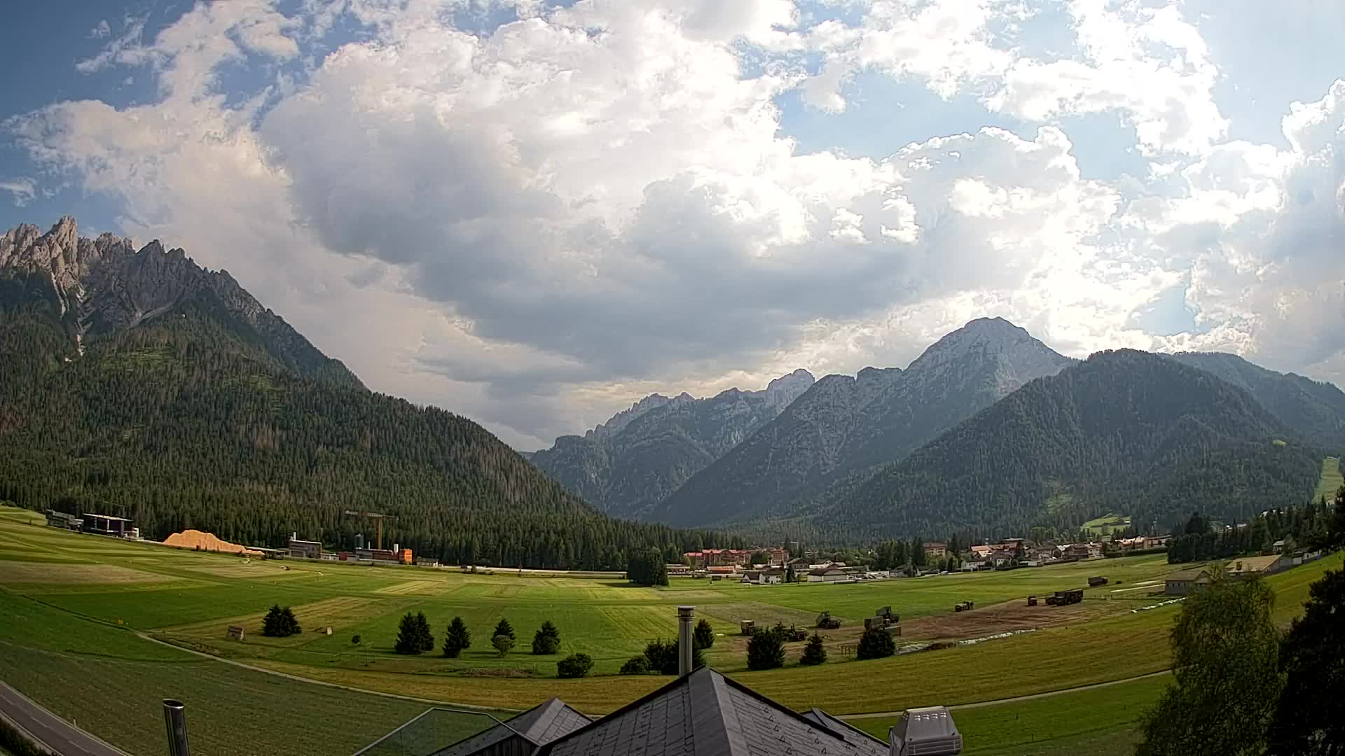 Webcam Toblach Dolomiten – Blick vom Hotel Rosengarten