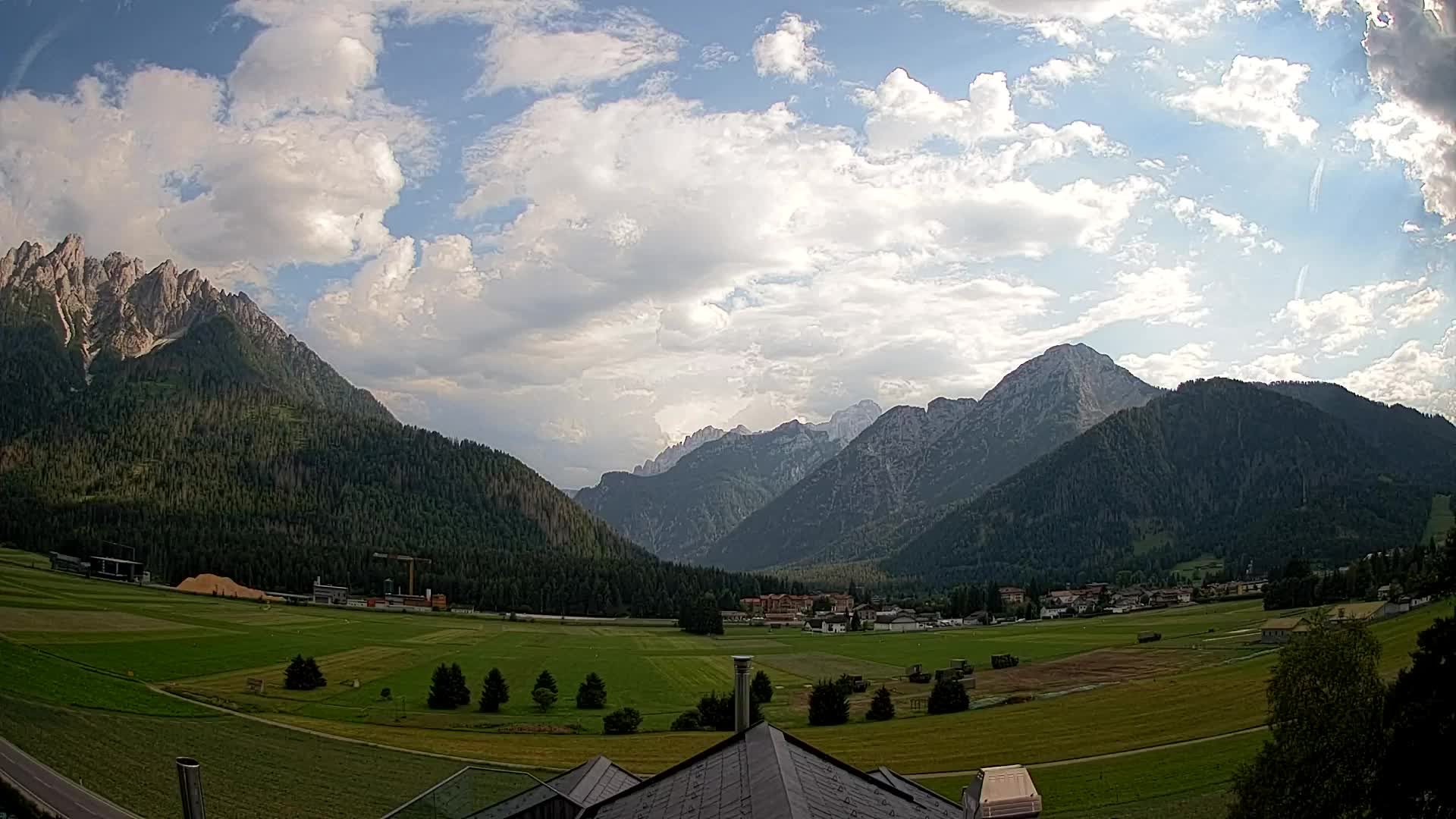 Webcam Toblach Dolomites – Vue depuis l’Hôtel Rosengarten