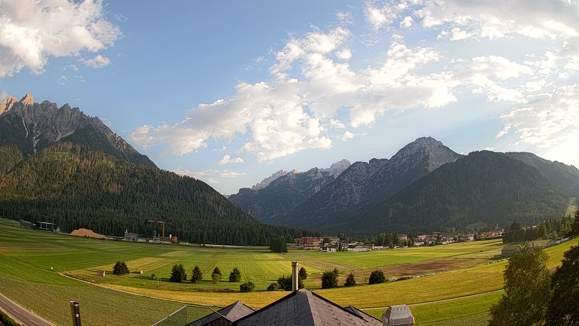 Webcam Dobbiaco Dolomiti – Vista dall’Hotel Rosengarten