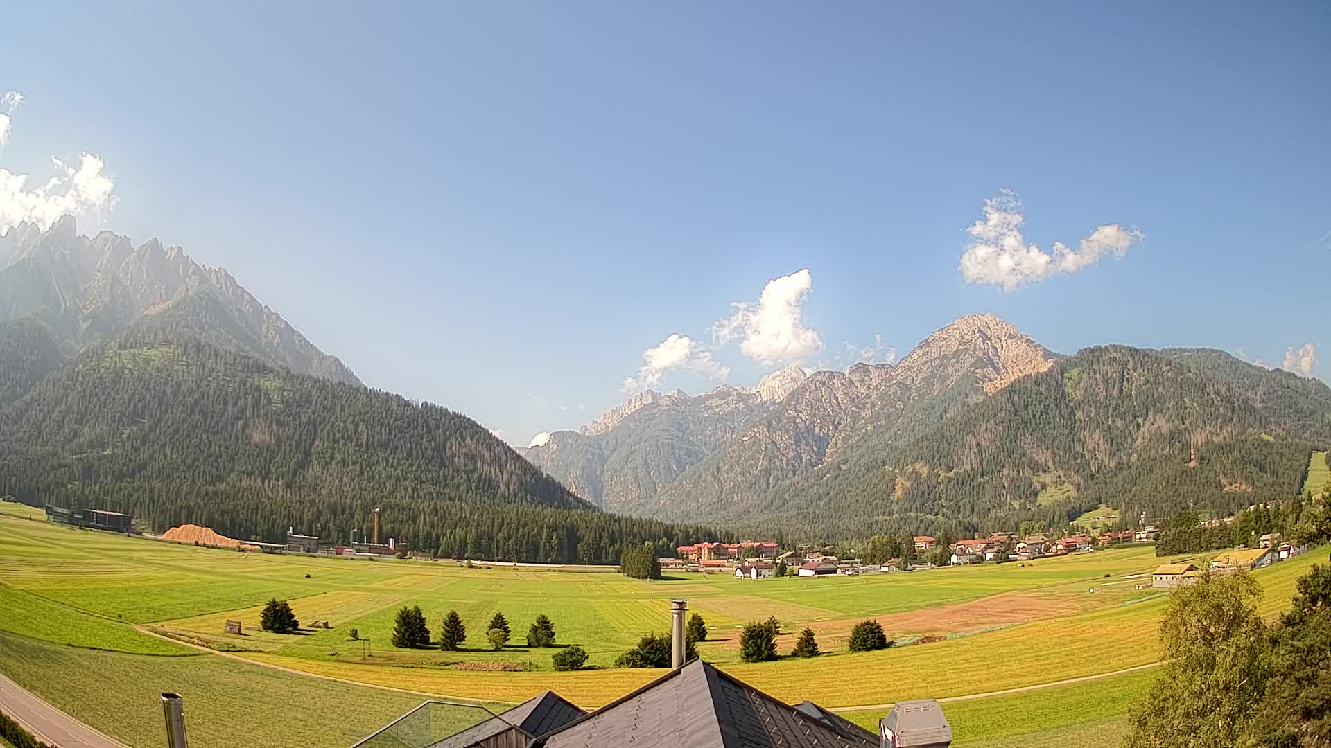 Webcam Dobbiaco Dolomiti – Vista dall’Hotel Rosengarten