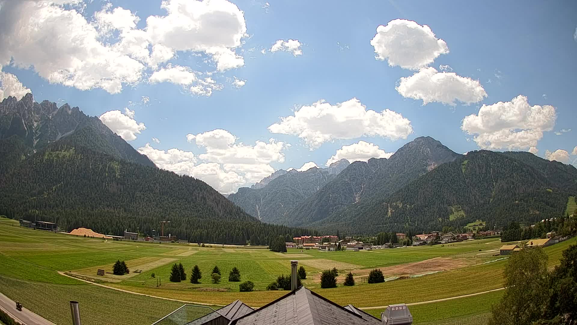 Webcam Toblach Dolomiten – Blick vom Hotel Rosengarten