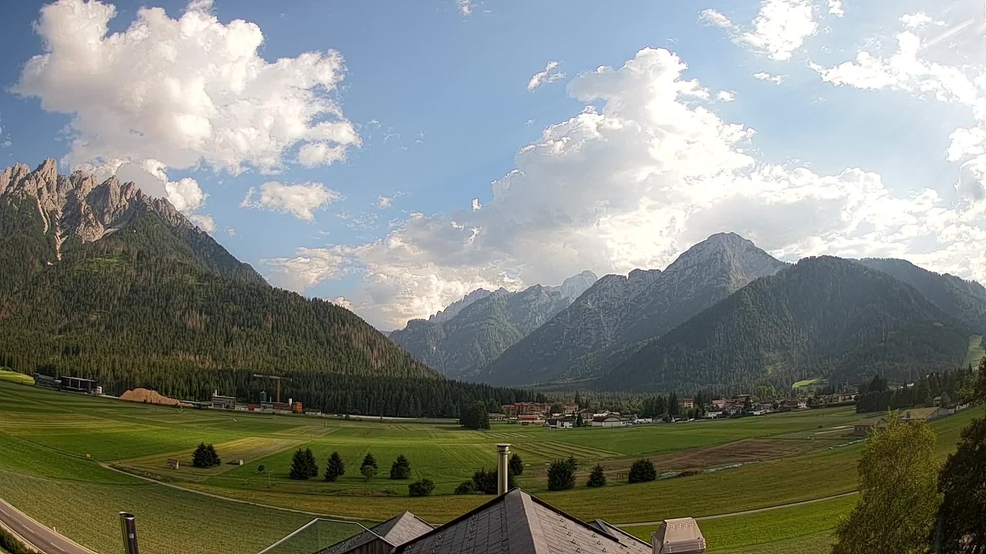 Webcam Toblach Dolomitas – Vista desde el Hotel Rosengarten