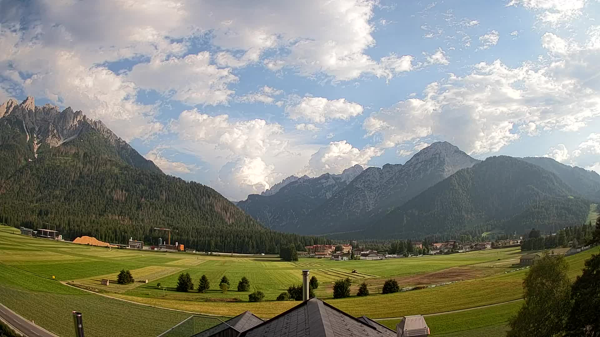 Webcam Dobbiaco Dolomiti – Vista dall’Hotel Rosengarten
