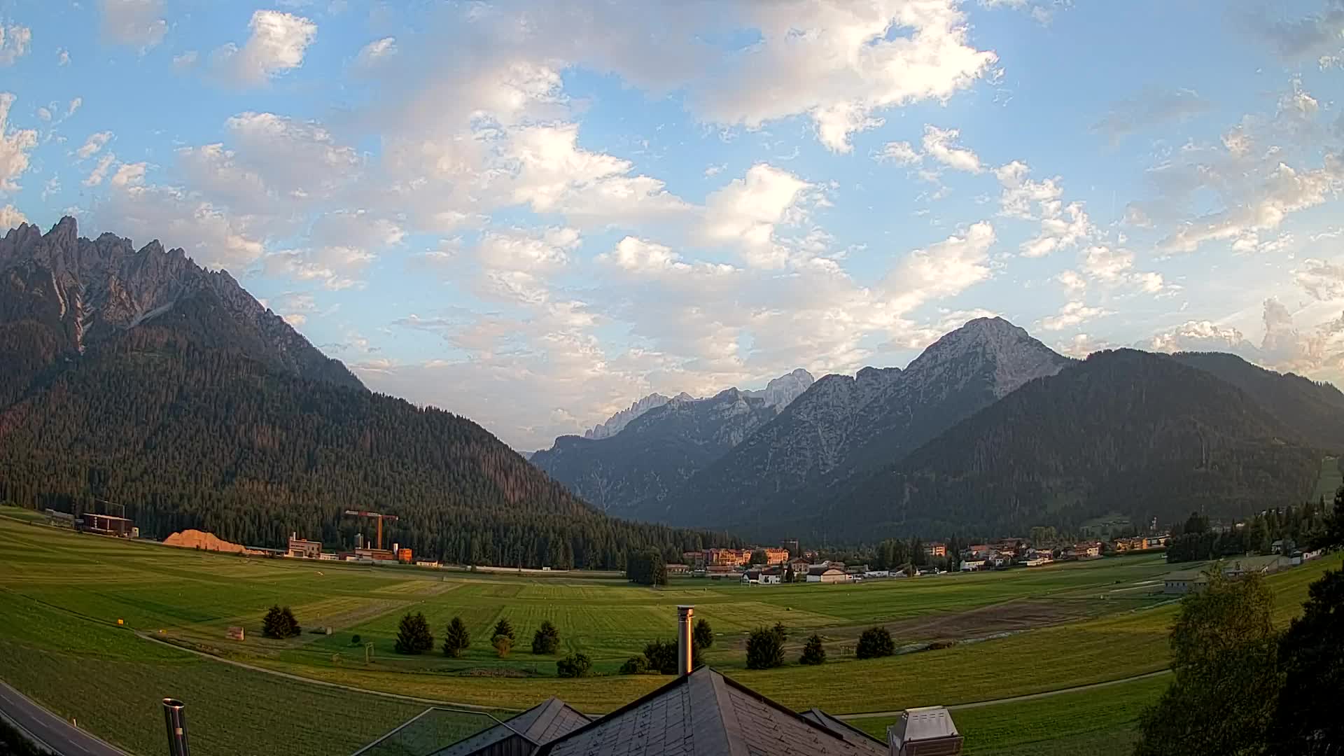 Webcam Dobbiaco Dolomiti – Vista dall’Hotel Rosengarten
