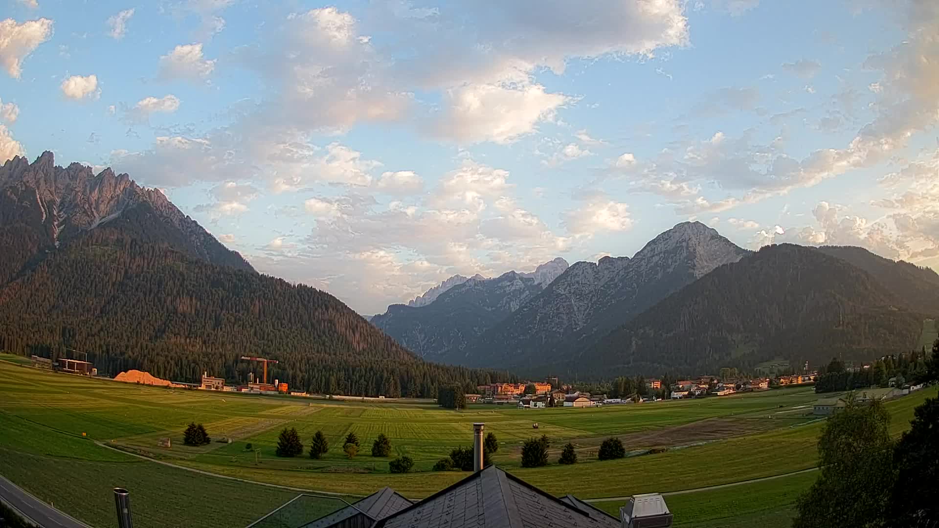 Webcam Dobbiaco Dolomiti – Vista dall’Hotel Rosengarten