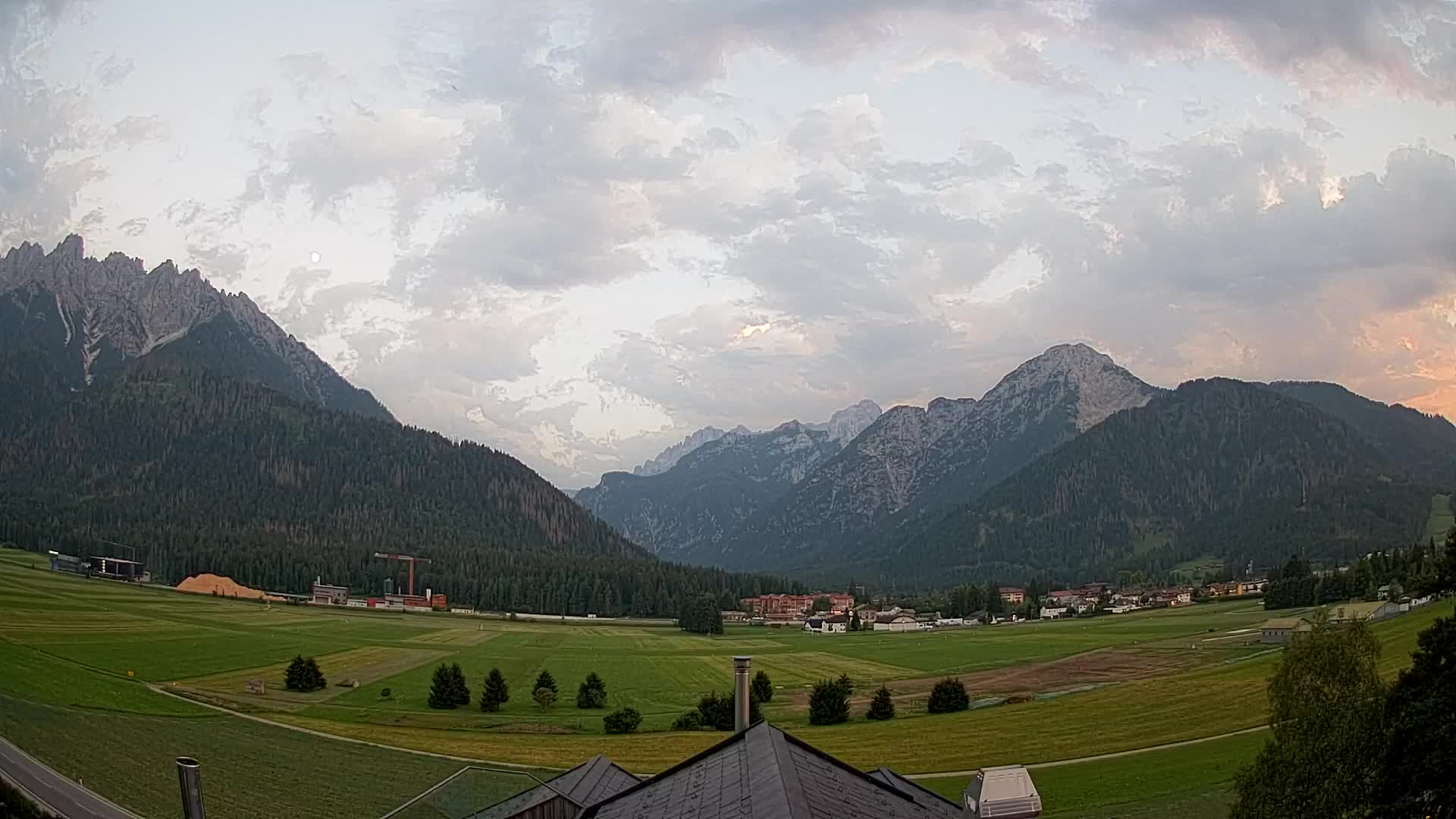 Webcam Toblach Dolomiten – Blick vom Hotel Rosengarten