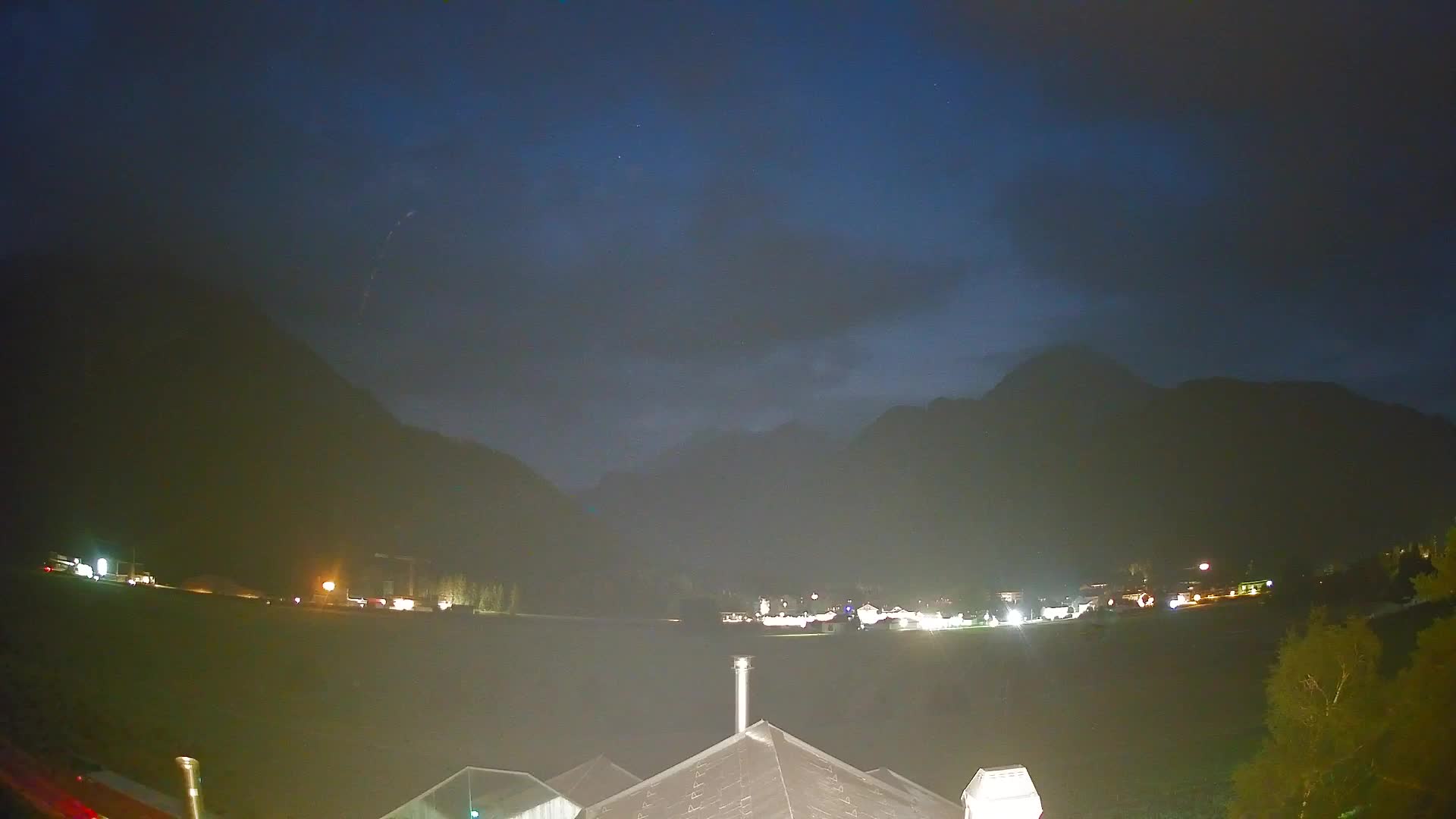 Webcam Toblach Dolomites – View from Hotel Rosengarten