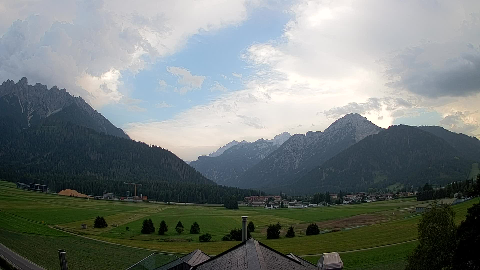 Webcam Toblach Dolomites – Vue depuis l’Hôtel Rosengarten