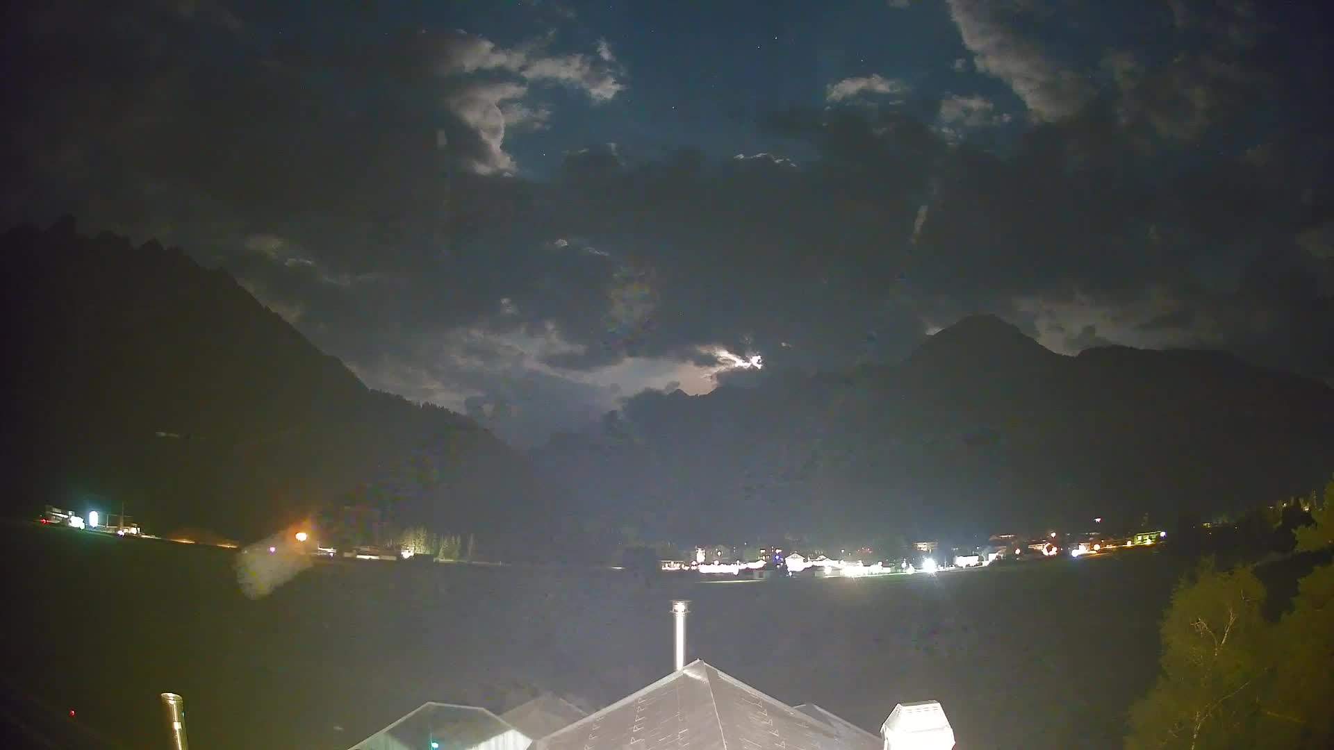 Webcam Dobbiaco Dolomiti – Vista dall’Hotel Rosengarten