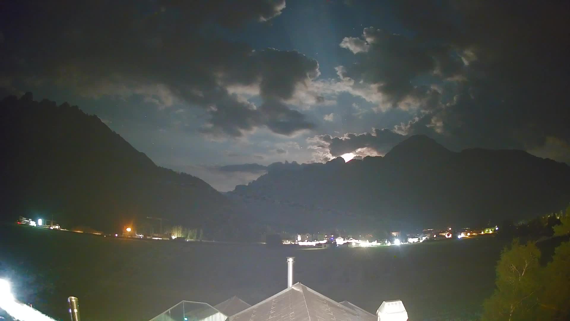 Webcam Dobbiaco Dolomiti – Vista dall’Hotel Rosengarten