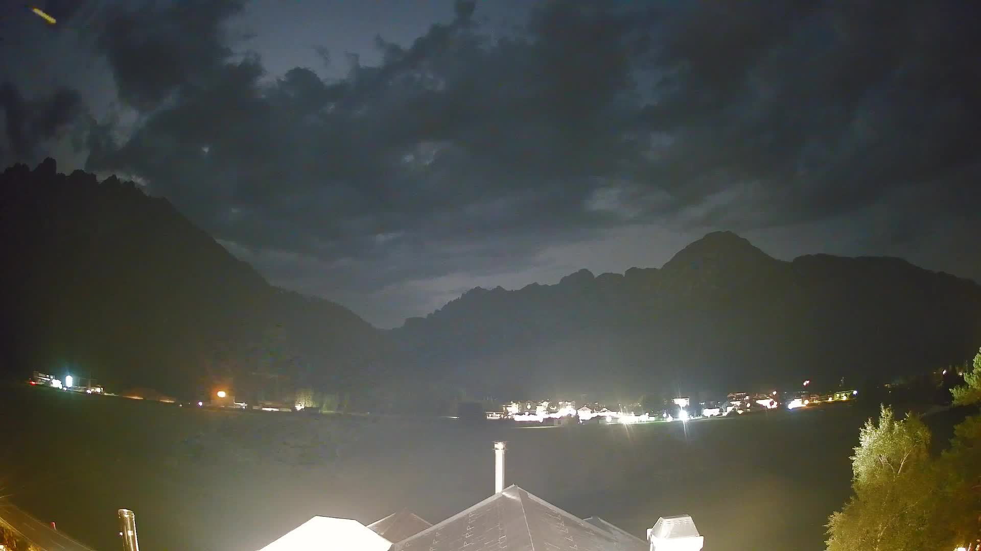 Webcam Toblach Dolomites – View from Hotel Rosengarten