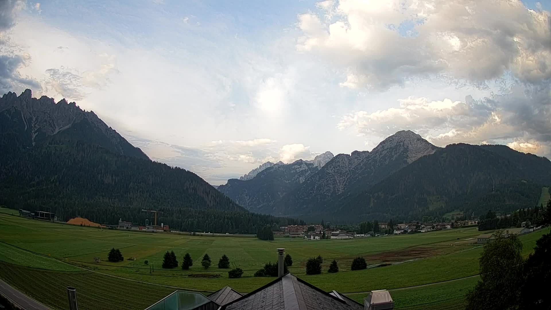 Webcam Toblach Dolomiten – Blick vom Hotel Rosengarten