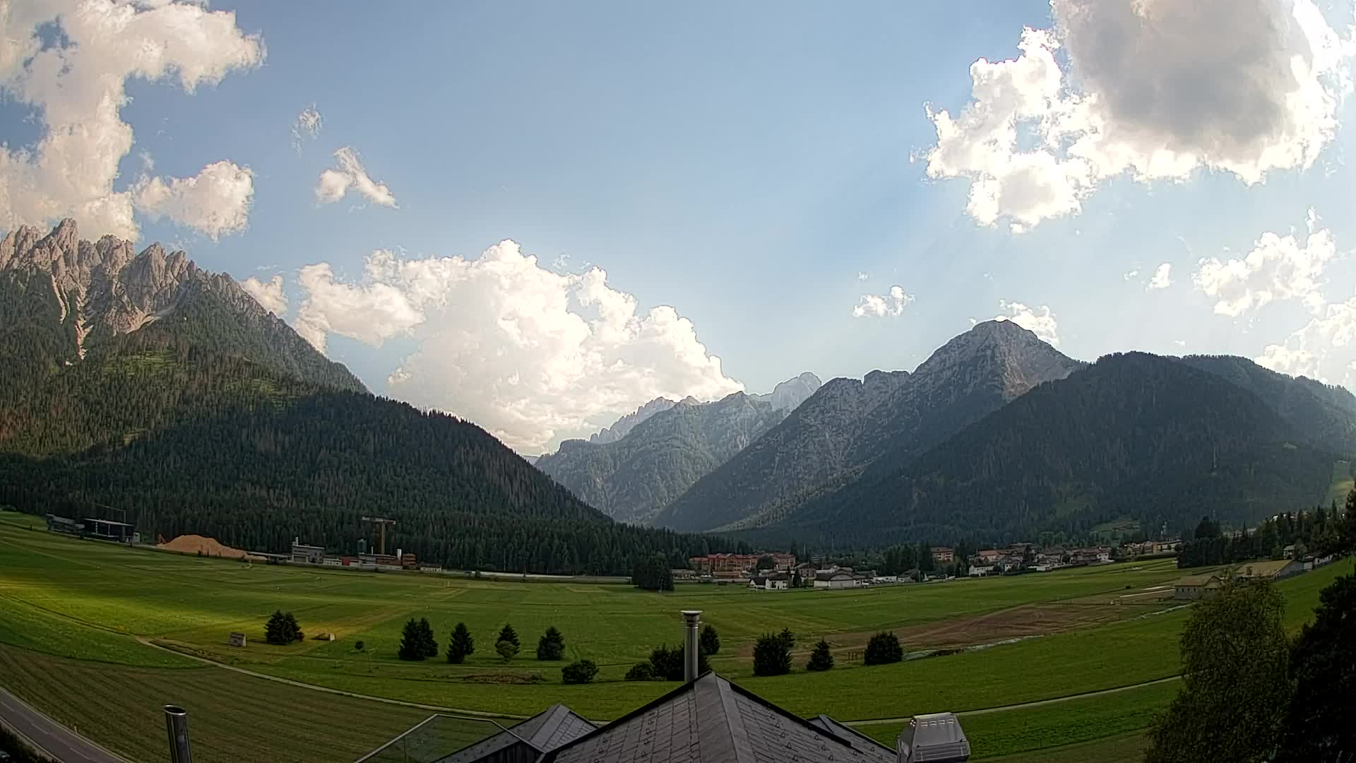 Webcam Toblach Dolomites – Vue depuis l’Hôtel Rosengarten