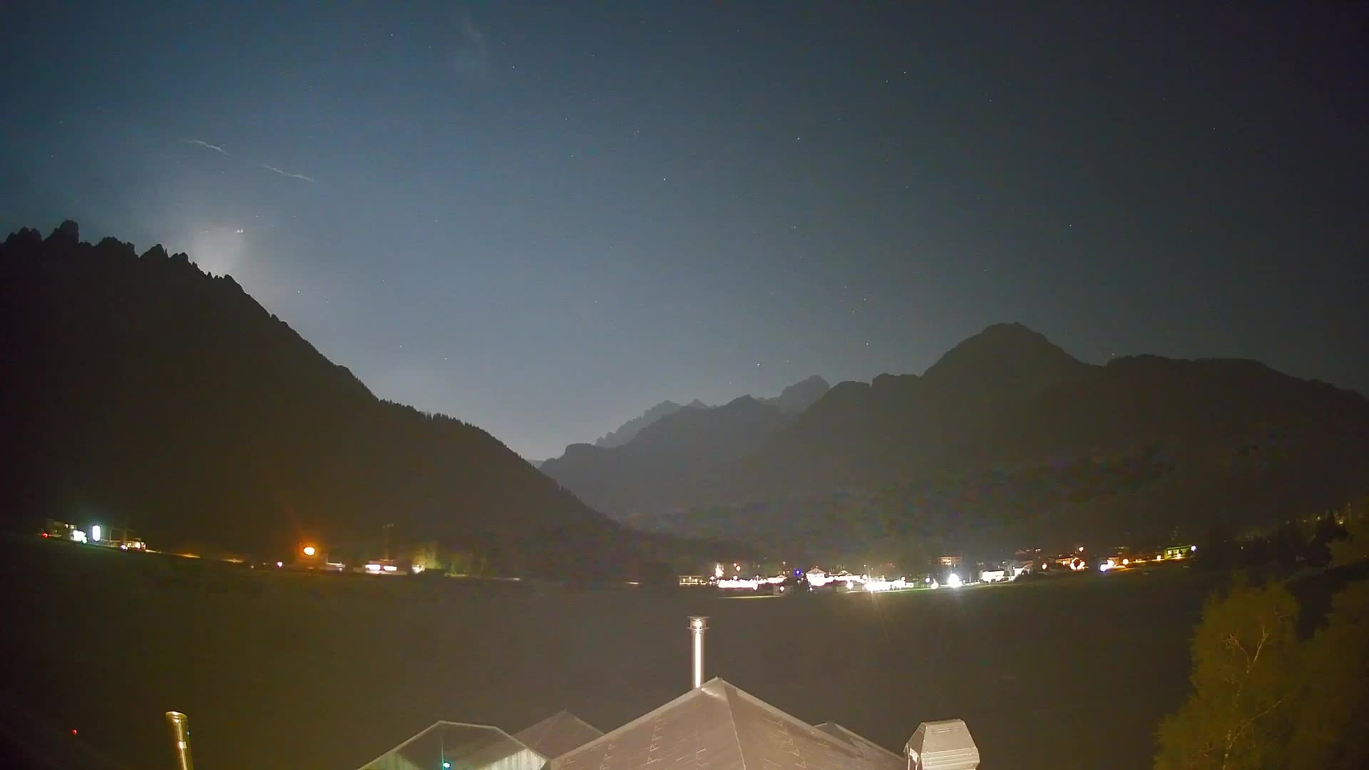 Webcam Toblach Dolomites – View from Hotel Rosengarten