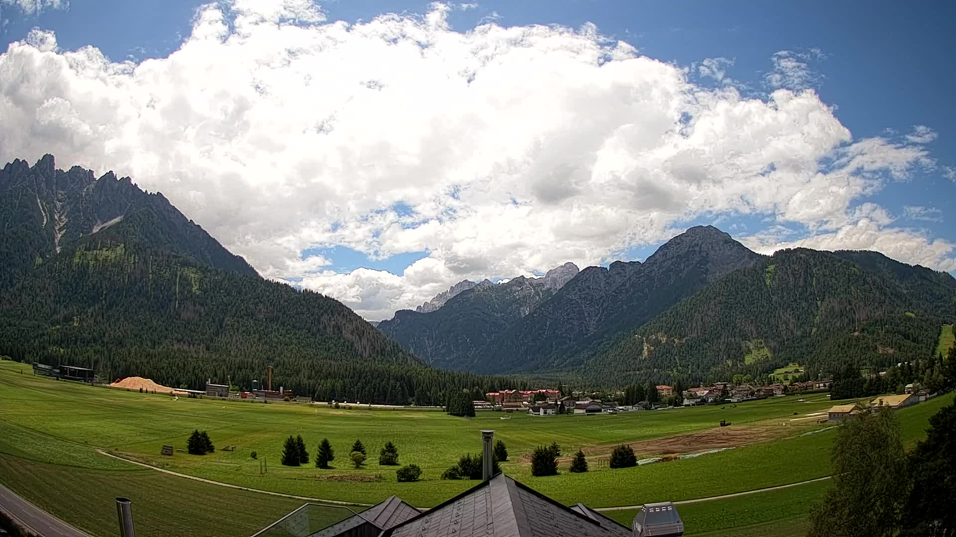 Webcam Toblach Dolomitas – Vista desde el Hotel Rosengarten