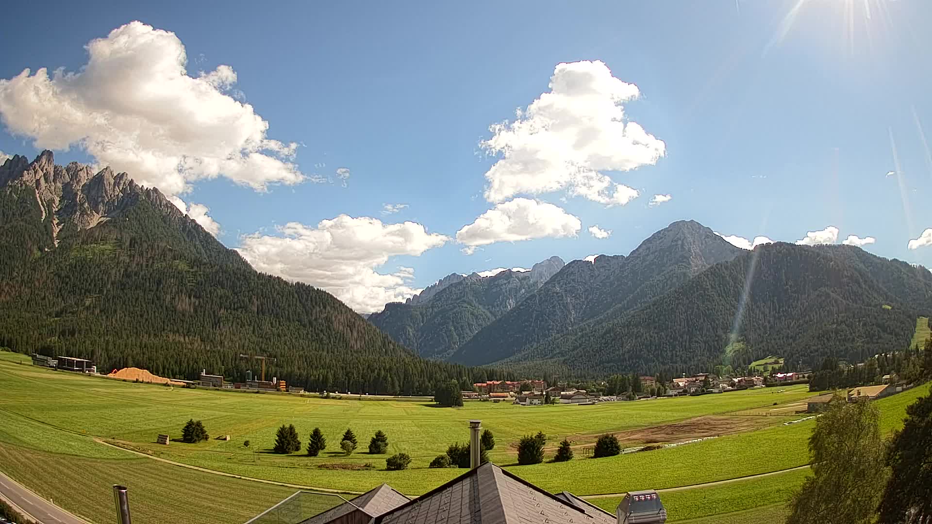 Webcam Dobbiaco Dolomiti – Vista dall’Hotel Rosengarten