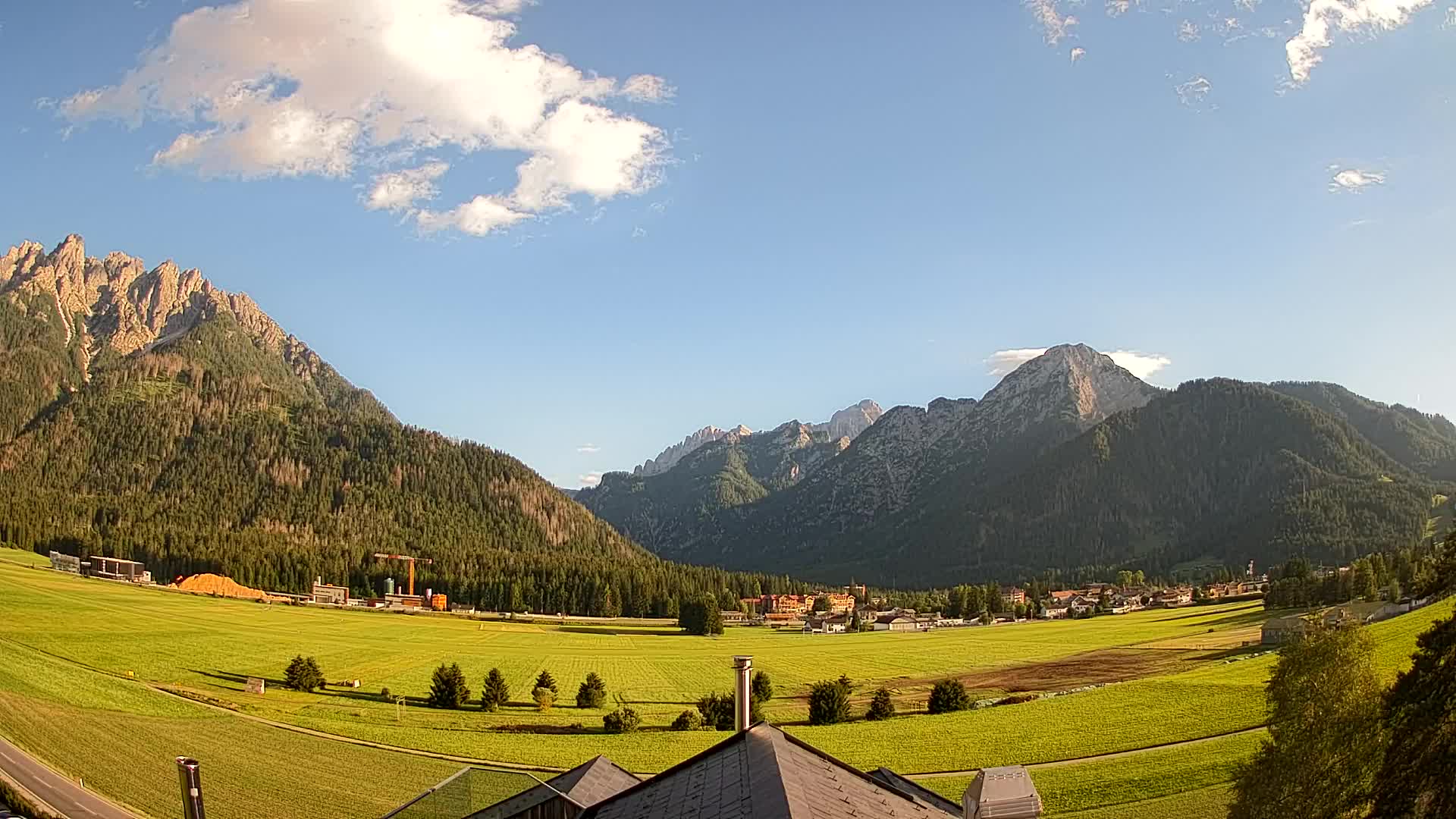 Webcam Dobbiaco Dolomiti – Vista dall’Hotel Rosengarten