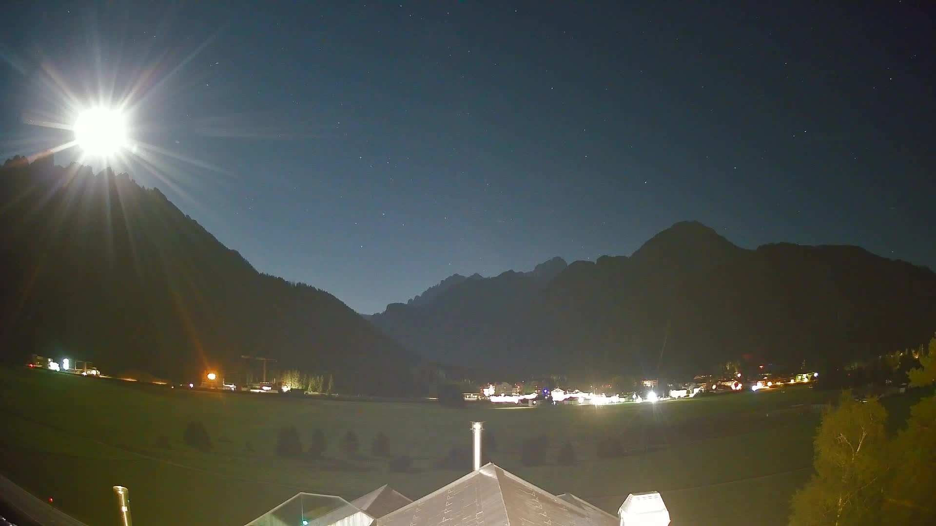 Webcam Toblach Dolomites – View from Hotel Rosengarten
