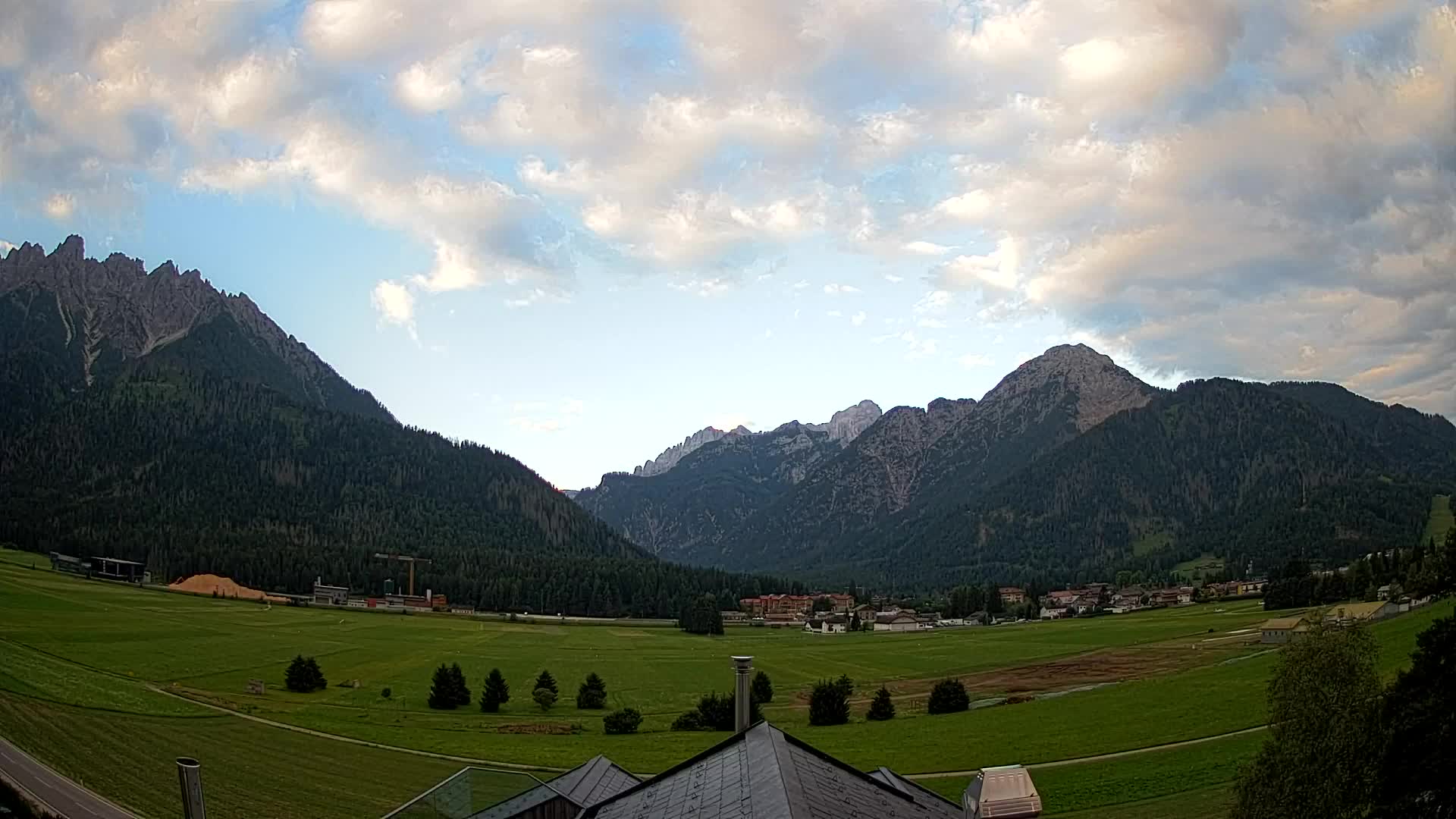 Webcam Toblach Dolomiten – Blick vom Hotel Rosengarten