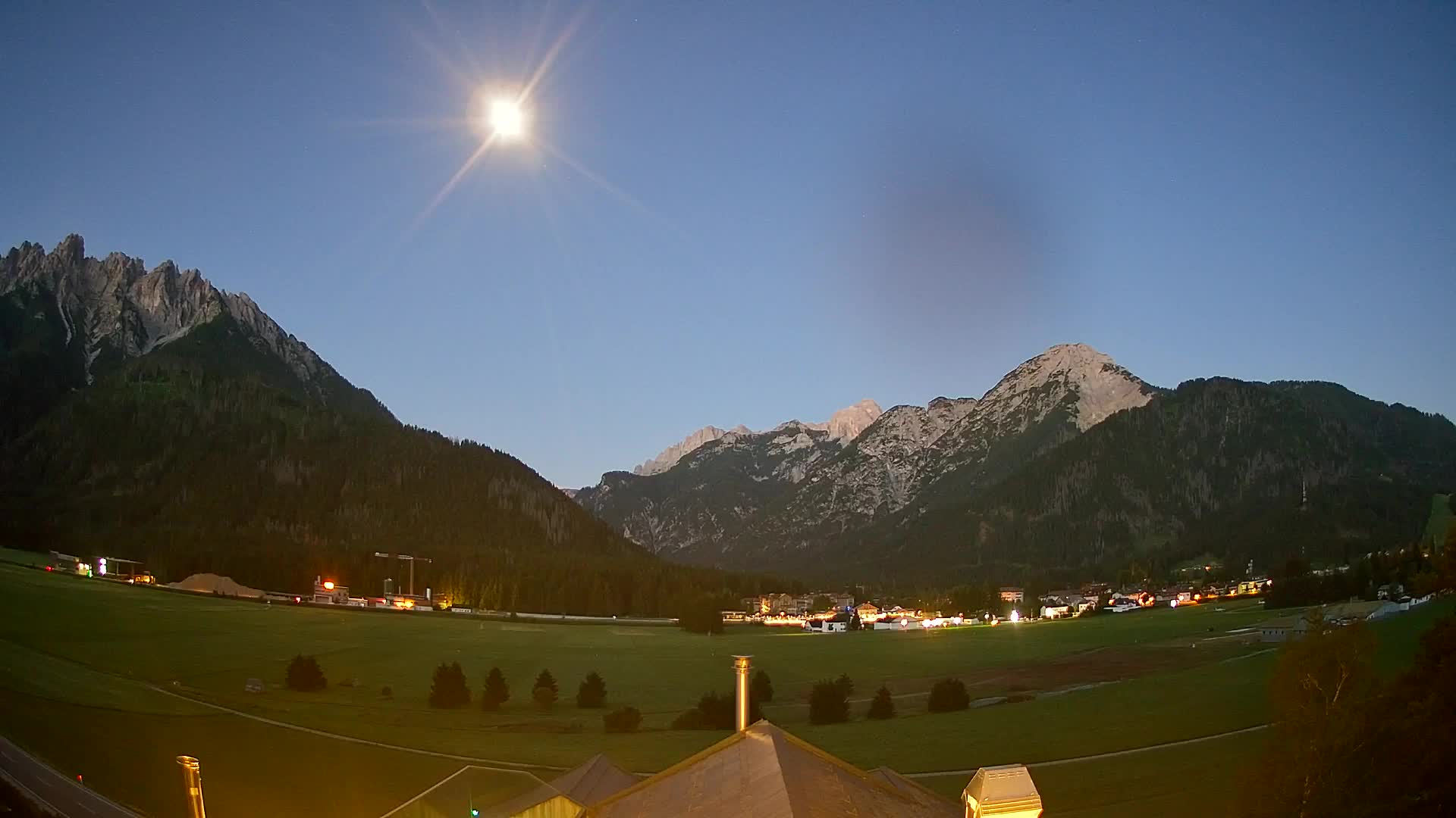 Webcam Toblach Dolomites – View from Hotel Rosengarten