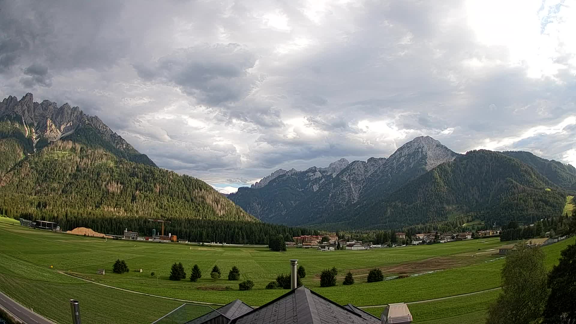 Webcam Toblach Dolomiten – Blick vom Hotel Rosengarten