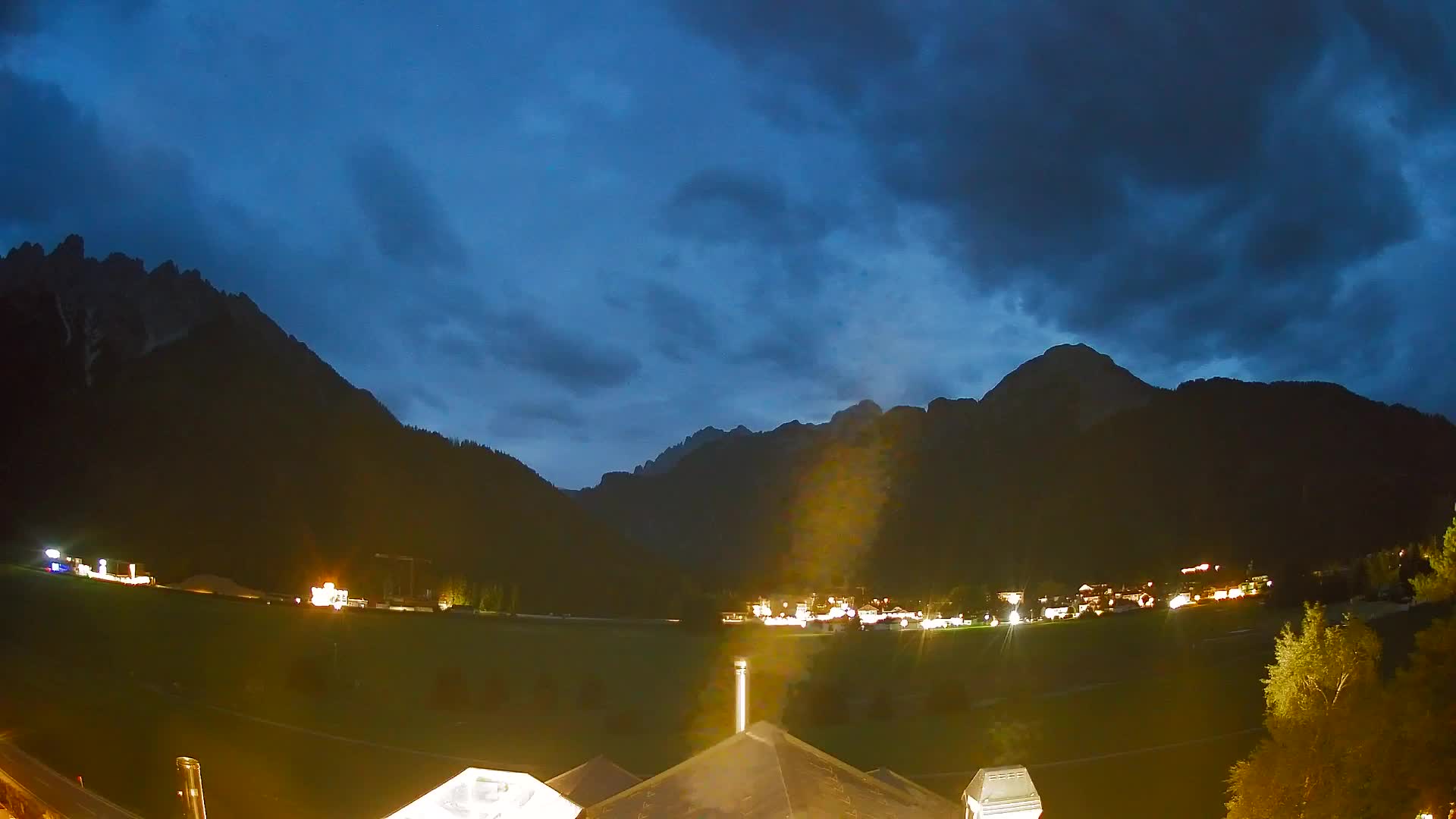 Webcam Dobbiaco Dolomiti – Vista dall’Hotel Rosengarten